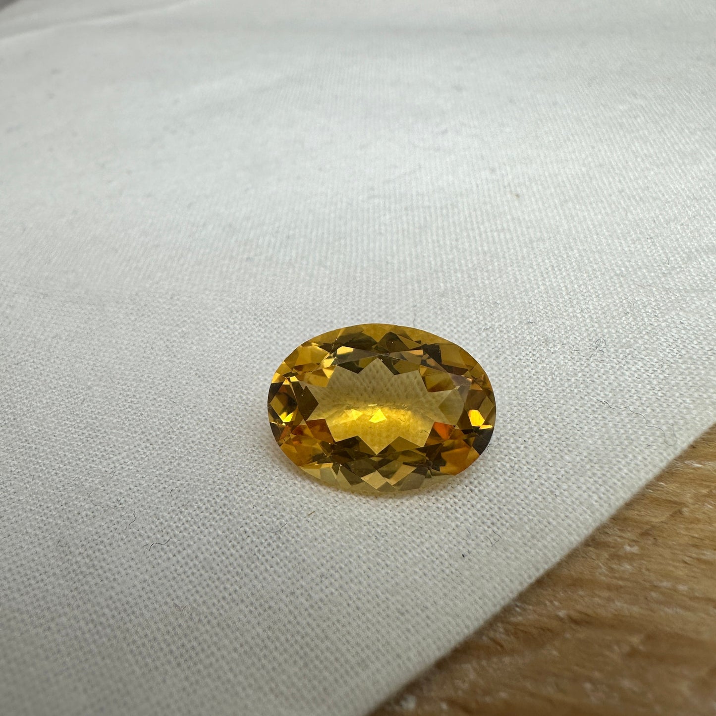 16x12mm Orange Citrine 8 carats Oval Cut, Faceted Loose Gemstone