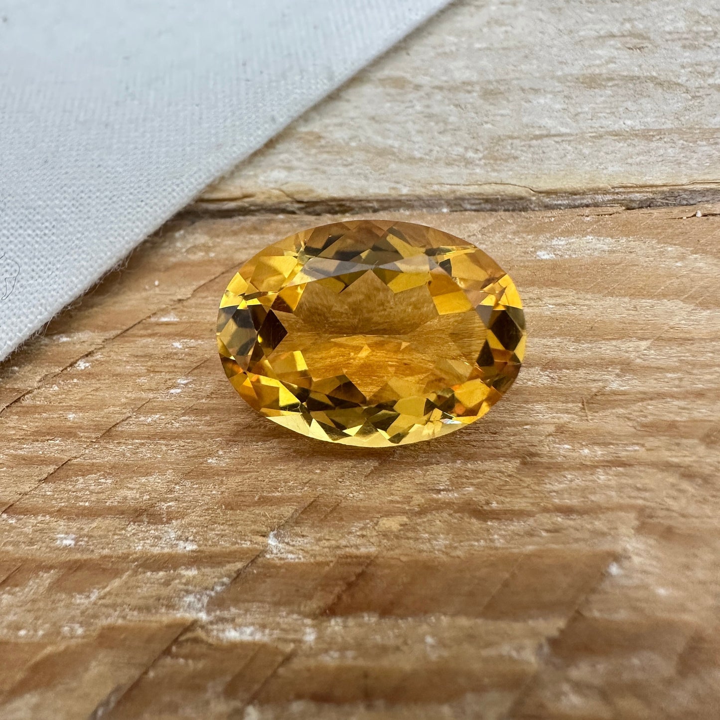 16x12mm Orange Citrine 8 carats Oval Cut, Faceted Loose Gemstone
