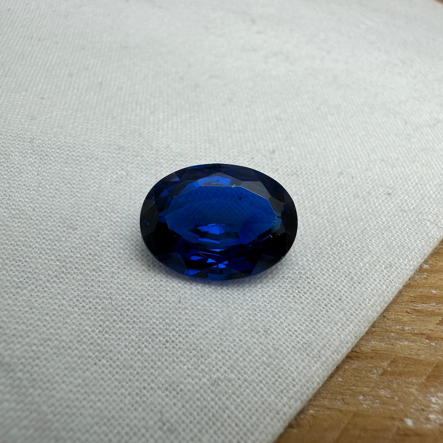 Lab Created Blue Spinel 9.40 Carat Man Made Spinel, 15.6x11.8mm Oval cut, Faceted Loose Synthetic Spinel