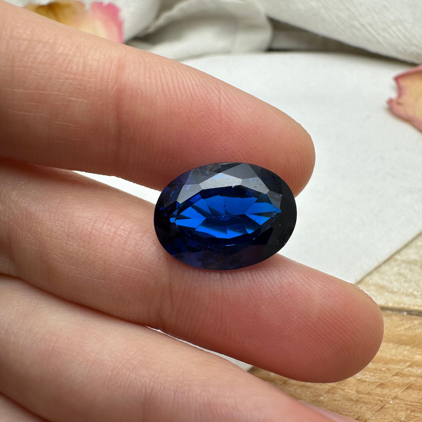 Lab Created Blue Spinel 9.40 Carat Man Made Spinel, 15.6x11.8mm Oval cut, Faceted Loose Synthetic Spinel