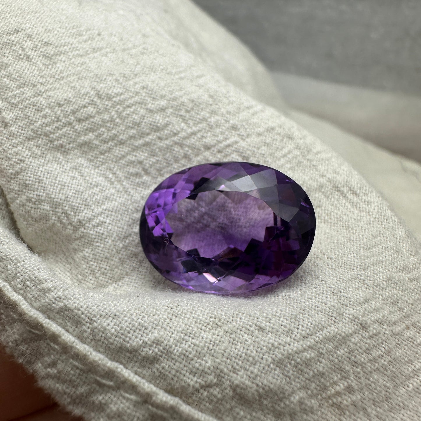 19 Carat Purple Amethyst 20x15mm Oval, Nice Cut Loose Gem Reclaimed/Recycled Gemstone, Large Faceted February Birthstone