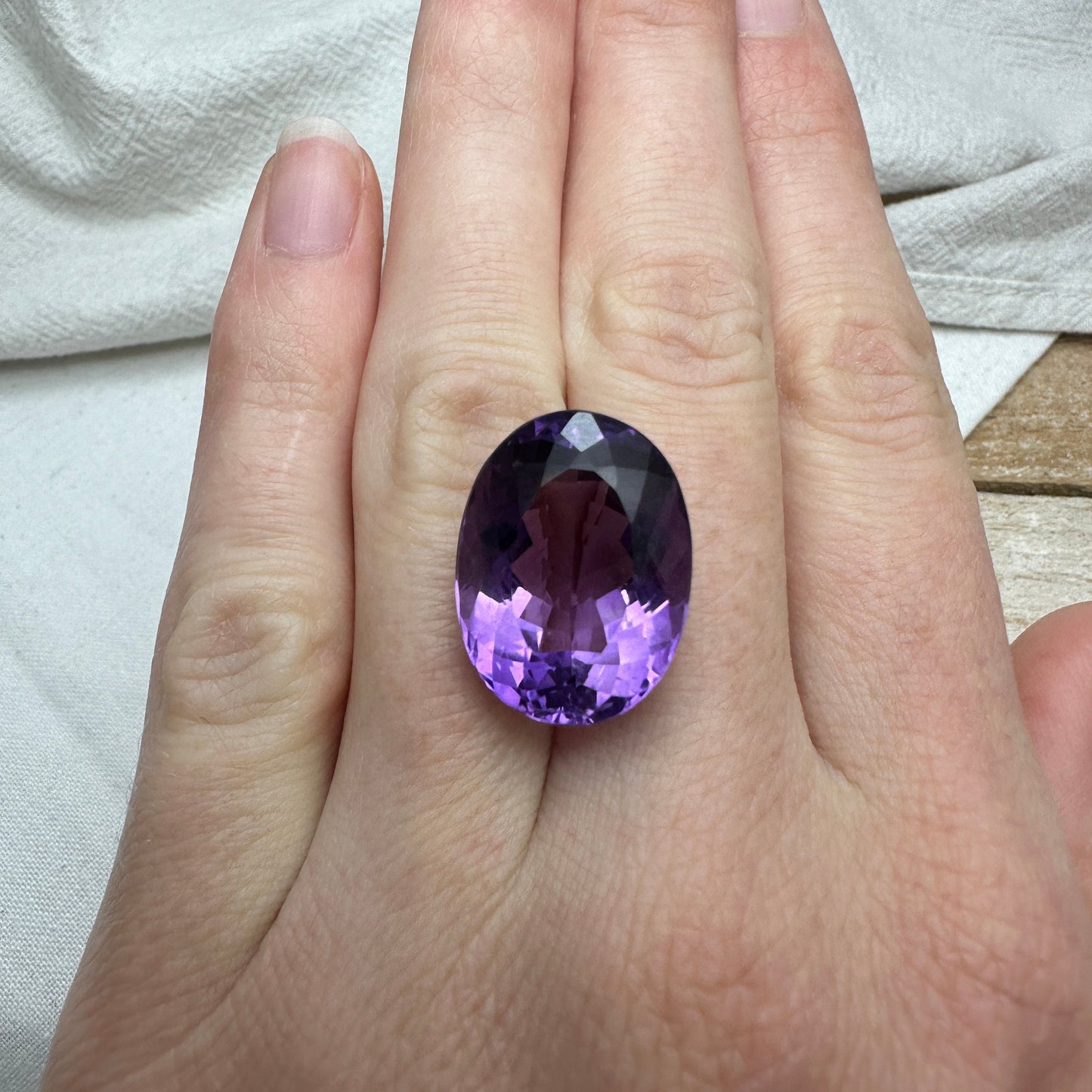 19 Carat Purple Amethyst 20x15mm Oval, Nice Cut Loose Gem Reclaimed/Recycled Gemstone, Large Faceted February Birthstone