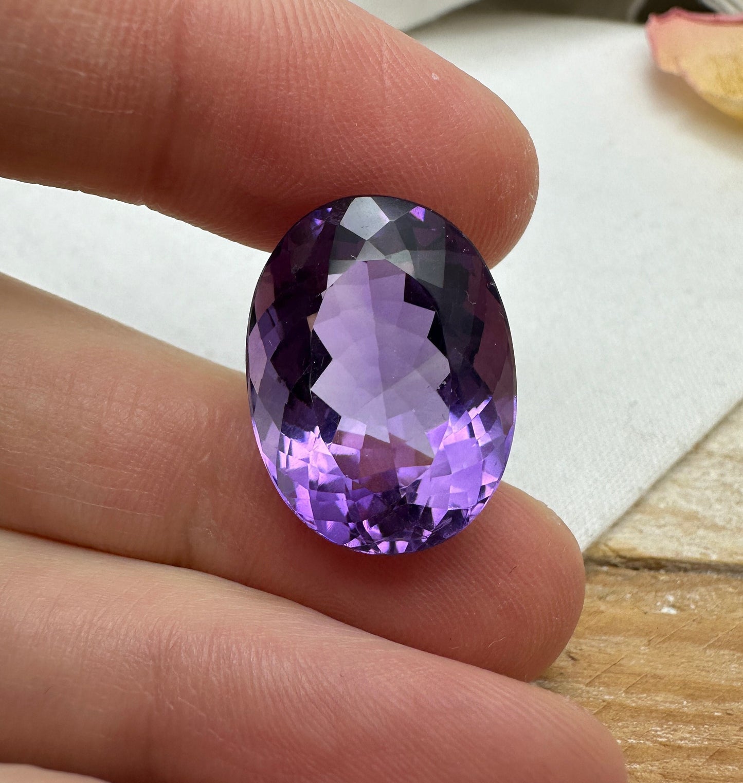 19 Carat Purple Amethyst 20x15mm Oval, Nice Cut Loose Gem Reclaimed/Recycled Gemstone, Large Faceted February Birthstone