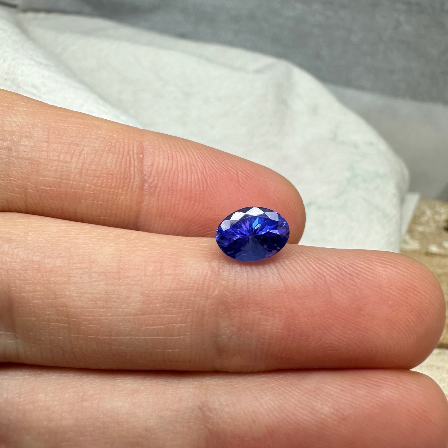 1.13 Carat Tanzanite 7.4x5.5mm Oval Cut, Bluish Violet