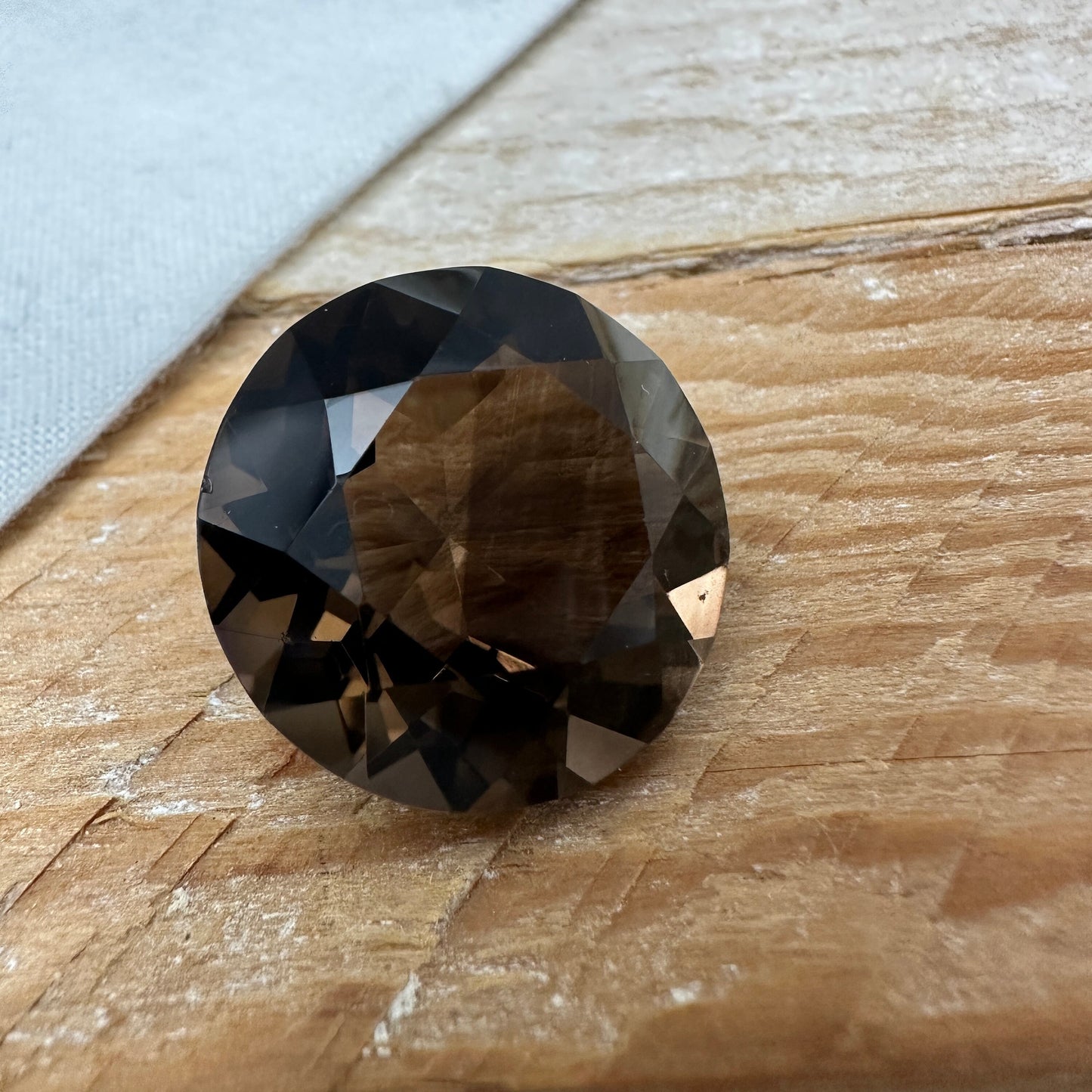 19.5mm Smoky Quartz 22.42 carat, Round, Brown Faceted Loose Gemstone, Recycled Gemstone