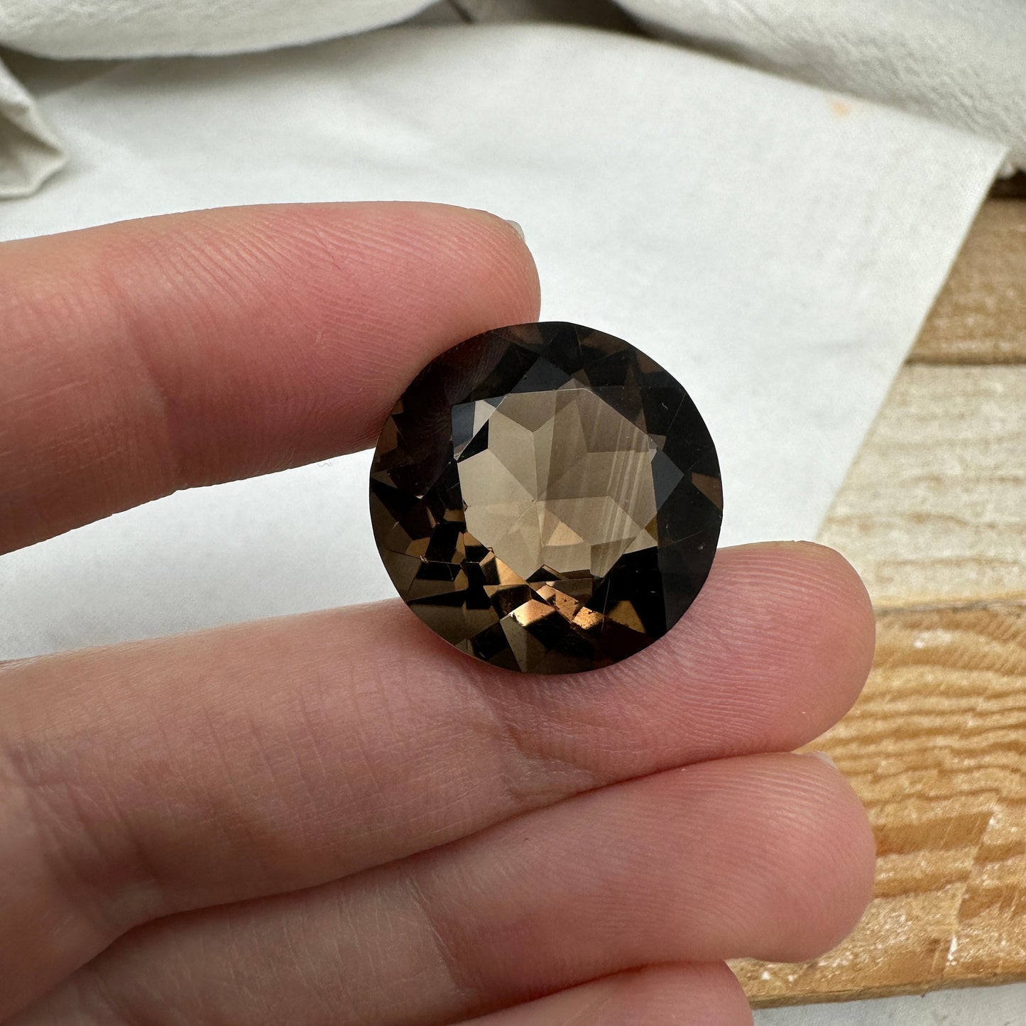 19.5mm Smoky Quartz 22.42 carat, Round, Brown Faceted Loose Gemstone, Recycled Gemstone