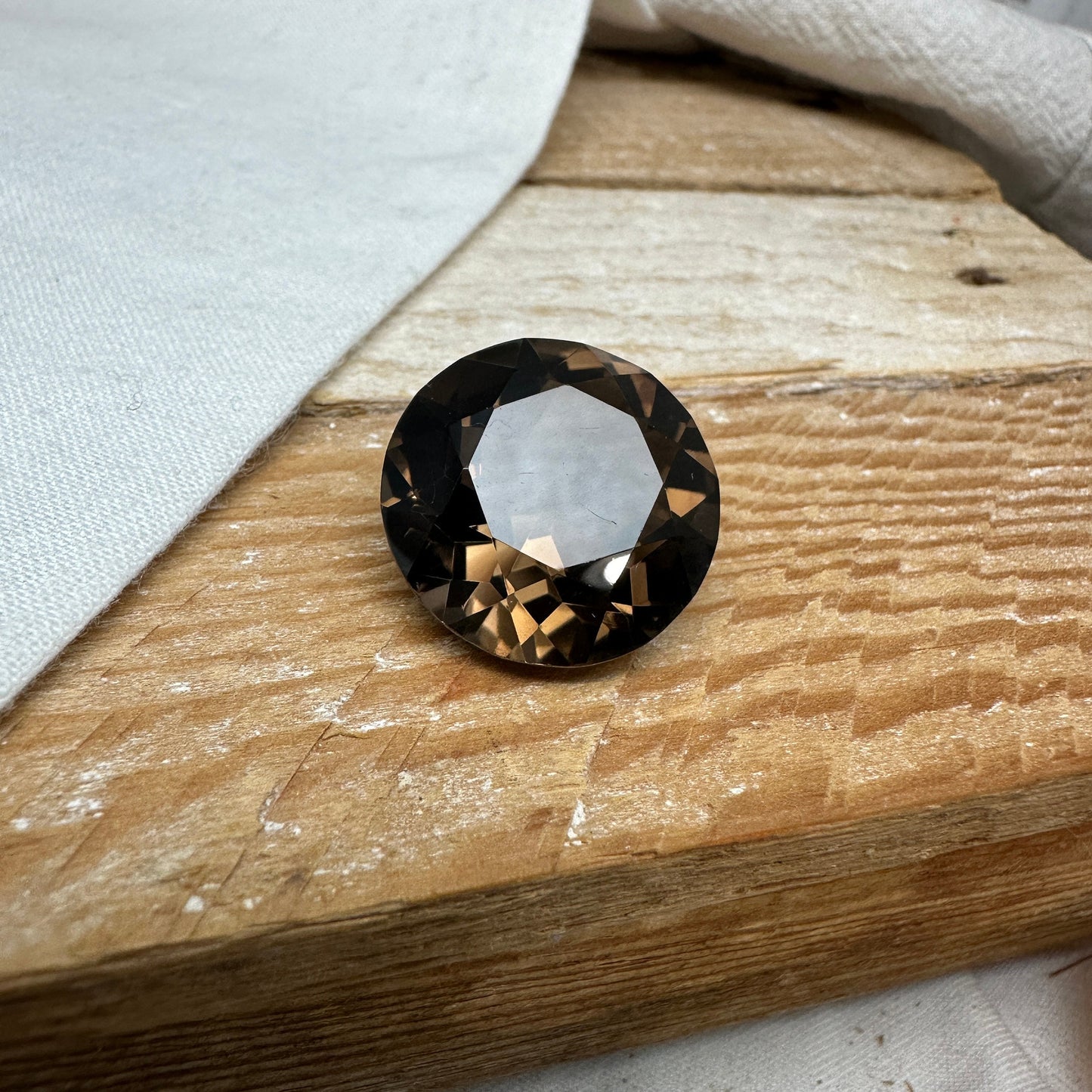 19.5mm Smoky Quartz 22.42 carat, Round, Brown Faceted Loose Gemstone, Recycled Gemstone