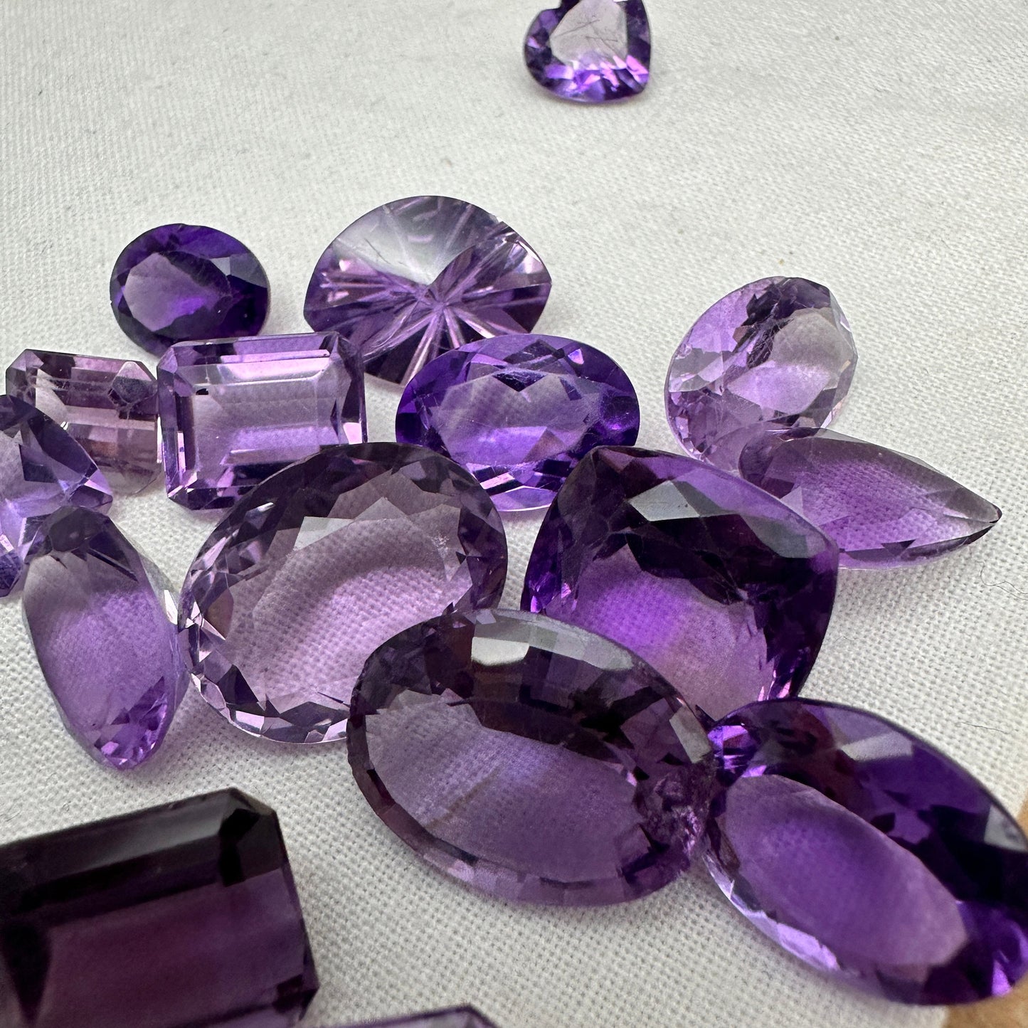 121 carat Lot of Amethyst, Discount Worn Amethyst, 18 pieces, Faceted, Recycled, Chipped, Preformed Facet Rough