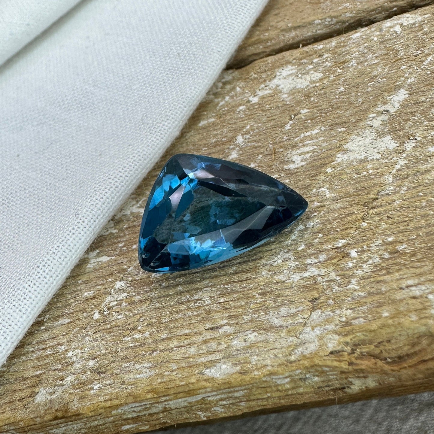 8.92 Ct London Blue Topaz 16.4x10.7mm Freeform Trillion Cut Loose Gem Faceted Deep Blue, December Birthstone