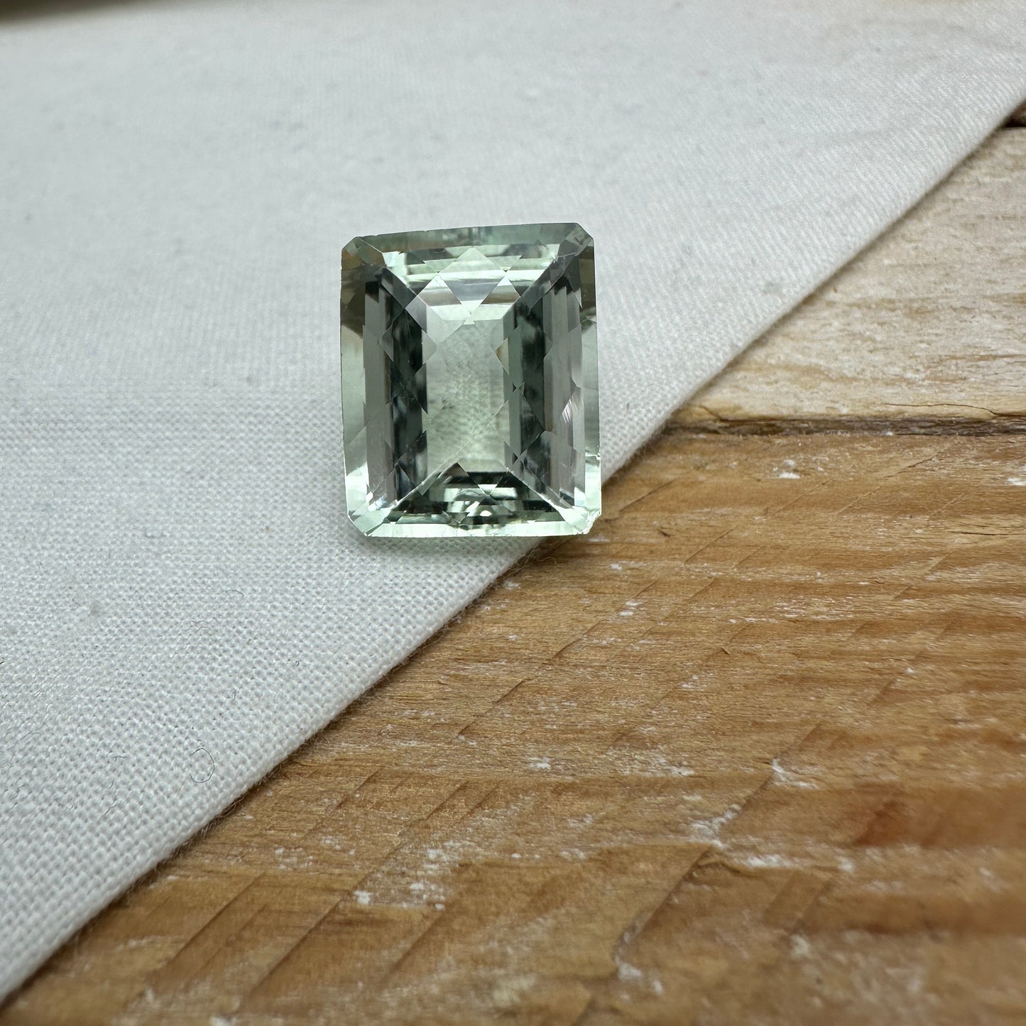 16 carat Prasiolite (Light Green Quarts) 16.4x13.5mm Rectangle Octagon, Imperfect- Chip