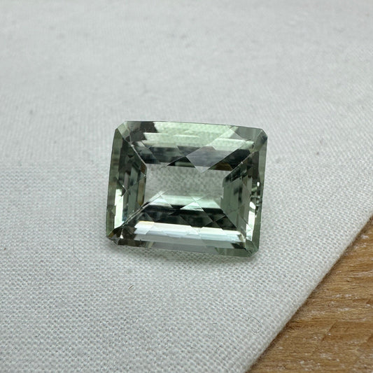 16 carat Prasiolite (Light Green Quarts) 16.4x13.5mm Rectangle Octagon, Imperfect- Chip