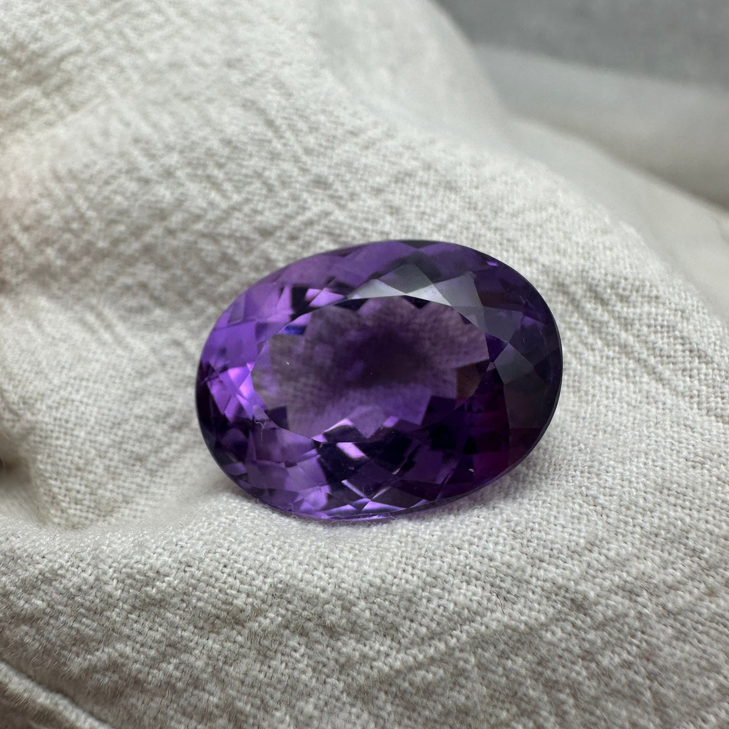 19 Carat Purple Amethyst 20x15mm Oval, Nice Cut Loose Gem Reclaimed/Recycled Gemstone, Large Faceted February Birthstone