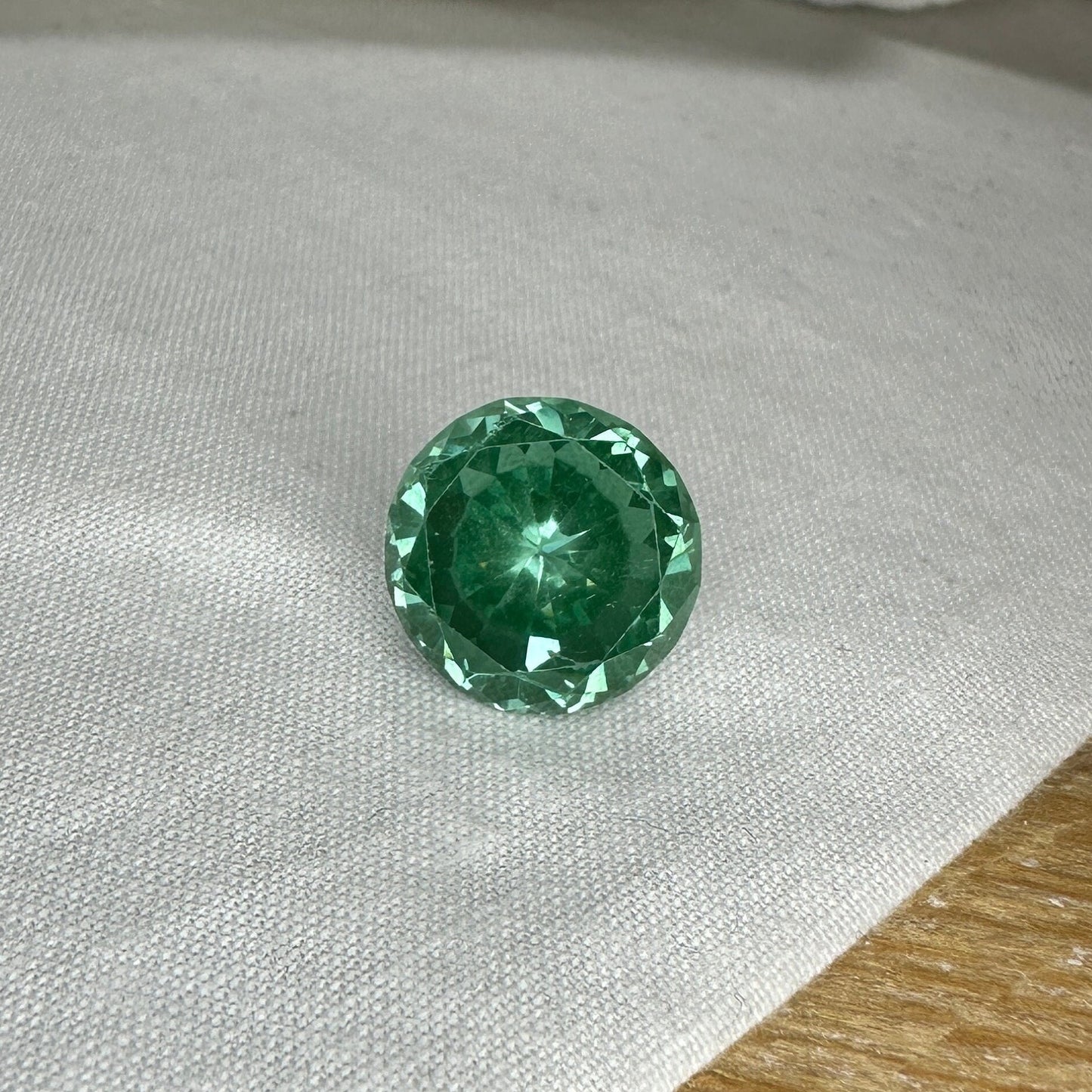 16 carat Green Lab Created Spinel 15.5mm Round Cut Man Made Spinel Cheap Loose, Mint Green Gem - Synthetic Spinel