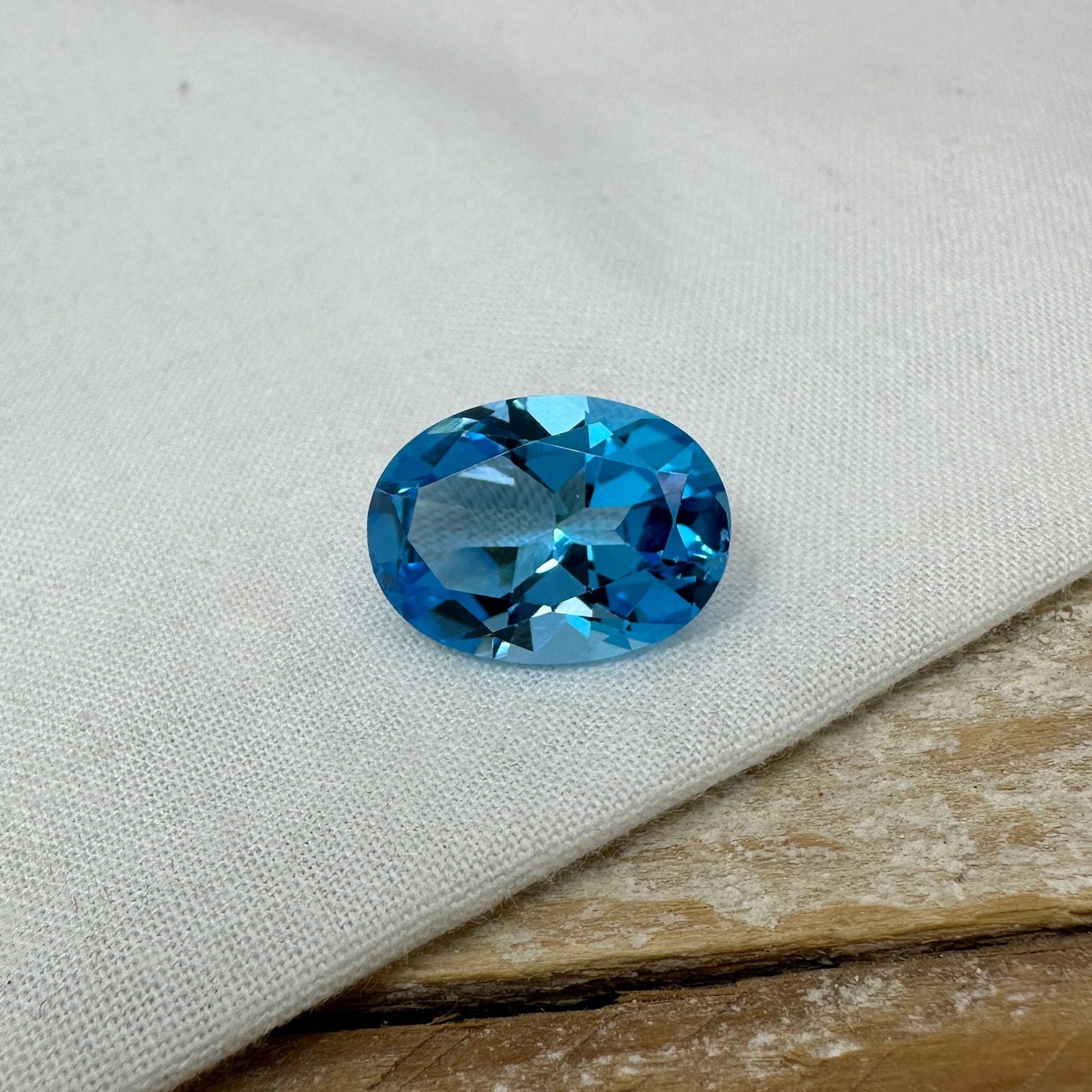18x13mm Blue Topaz 15.16 carat, Oval Cut Gem, Loose Reclaimed/Recycled Gemstone