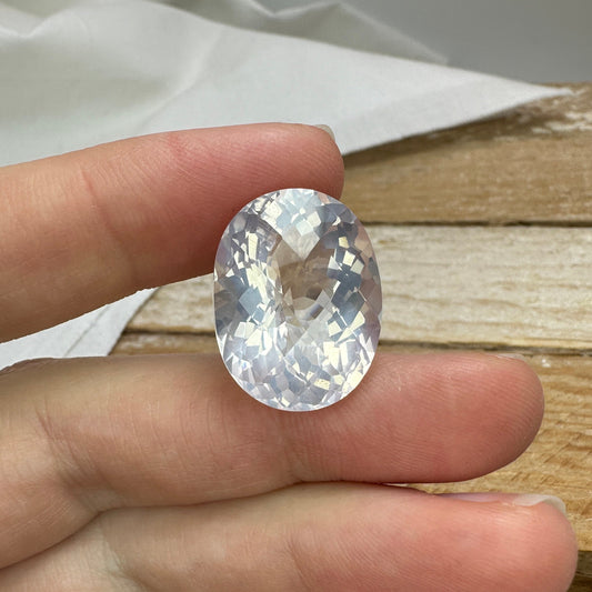 21x16mm Rose Quartz, Light Pink, 21 Carat Checker cut Oval Cut Quartz, Loose Gem Faceted Stone