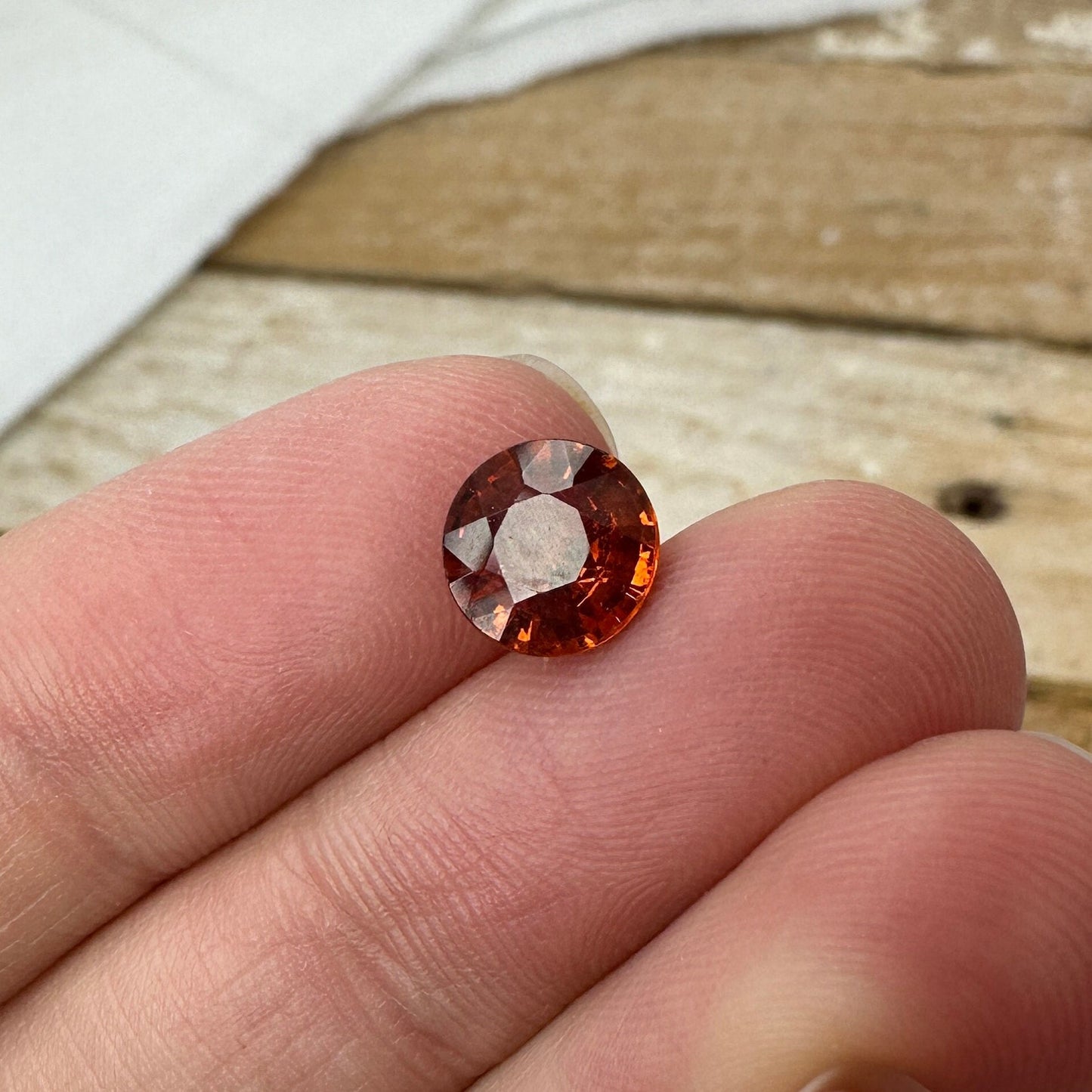 7.7mm Natural Orange Spessartite Garnet 2.30 Carat, Round Cut,  Faceted Loose Gemstone, Red Orange Garnet