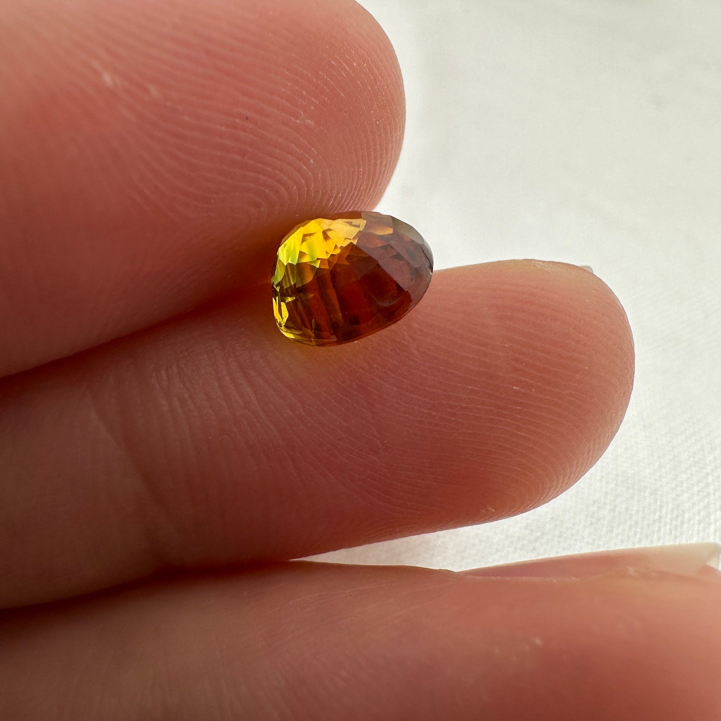 2 Carat Sapphire 7.5x7.1mm Oval Cut, Heat Treated, Yellow Orange, Faceted Loose Australian Sapphire