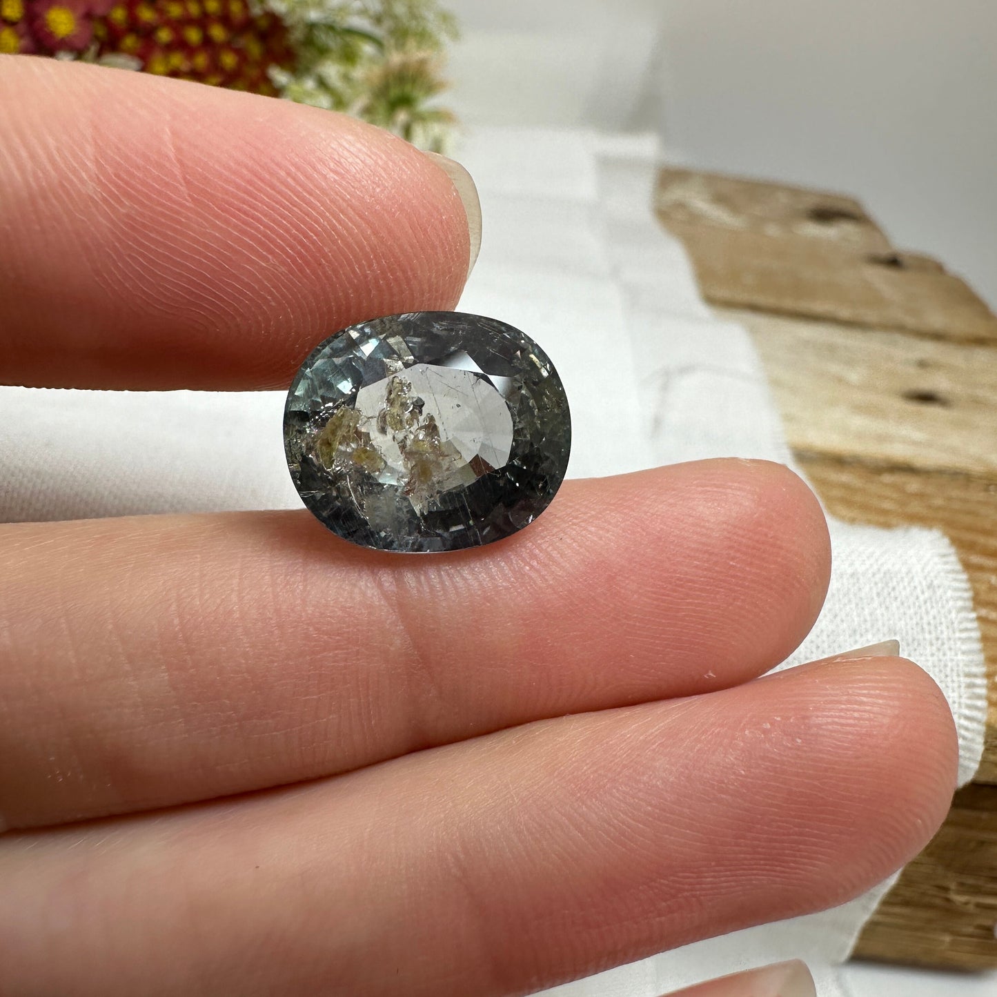 13 Carat Color Change Sapphire 13.75x11.65mm Oval Cut, Yellow Green to Purple, Natural Unheated Faceted Loose Sapphire, Tanzania