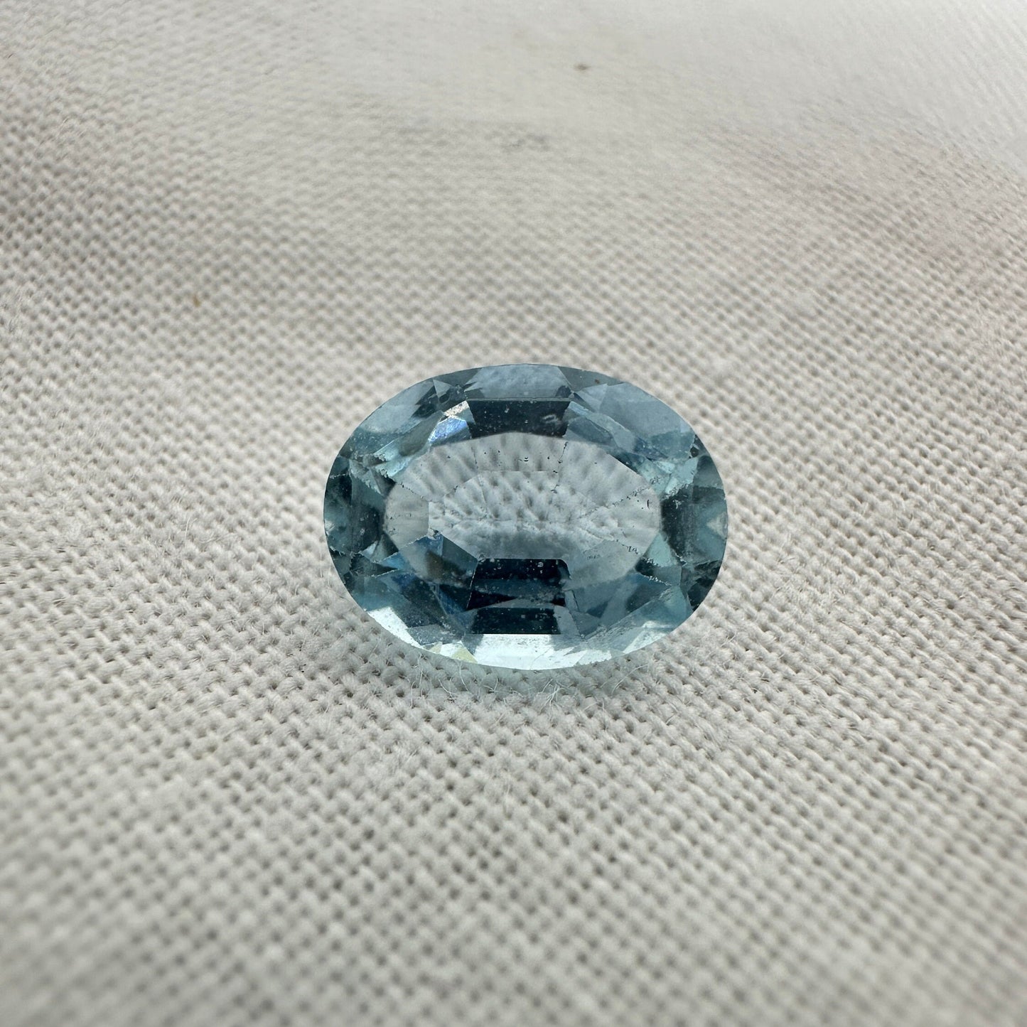 2 Carat Aquamarine 9x7mm Oval Cut, Faceted Loose