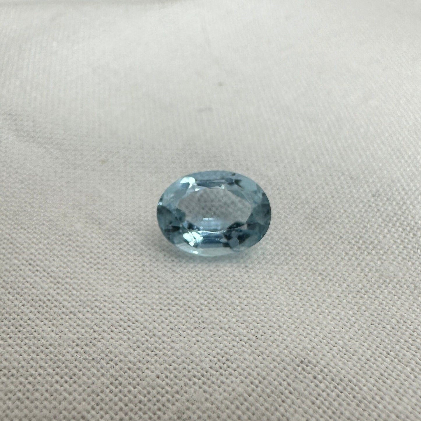2 Carat Aquamarine 9x7mm Oval Cut, Faceted Loose
