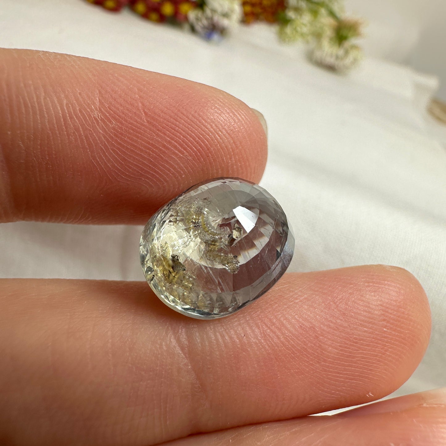 13 Carat Color Change Sapphire 13.75x11.65mm Oval Cut, Yellow Green to Purple, Natural Unheated Faceted Loose Sapphire, Tanzania