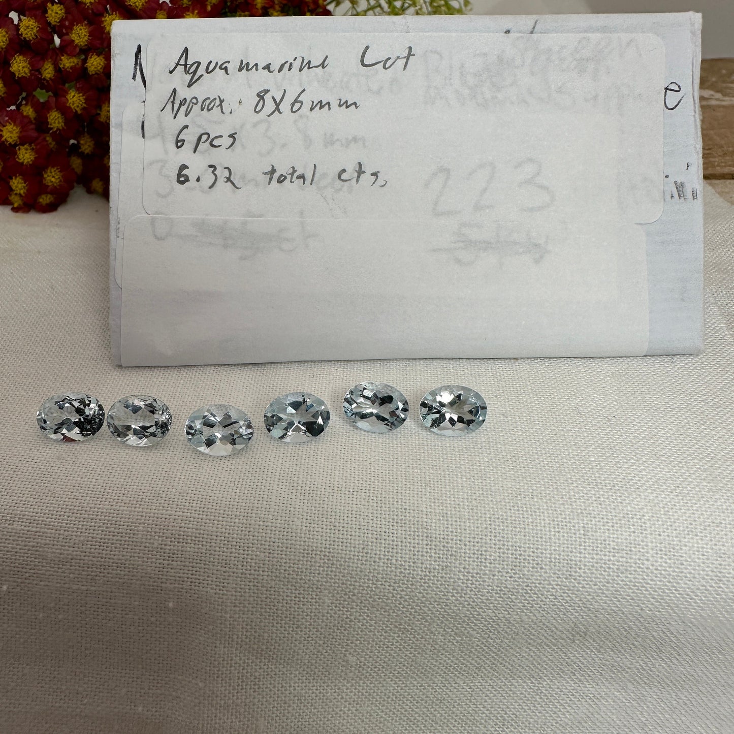 One 8x6mm light Blue Aquamarine Oval Cut, Faceted Loose Beryl