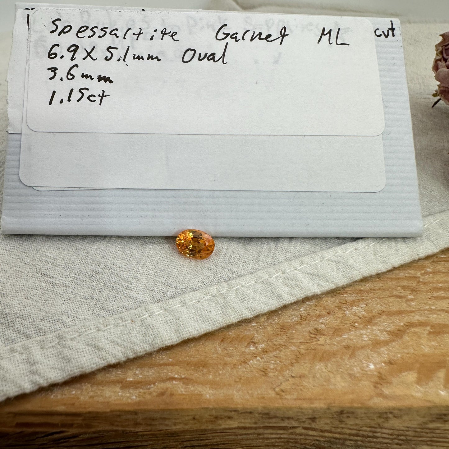 1.15 Carat Spessartite Garnet 6.9x5.1mm Oval Cut, Faceted Loose Orange Garnet