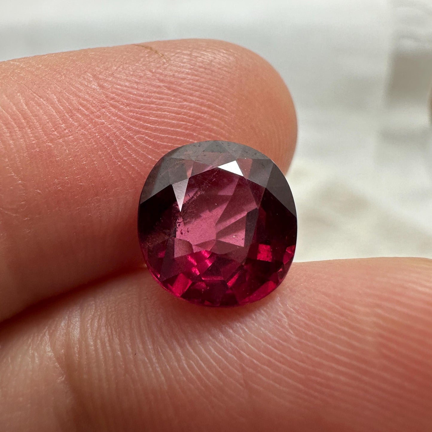 3.99 carat Natural Rhodolite Garnet, 9.7x8.9mm Purple Pink Garnet, Faceted Oval Cut Raspberry Garnet