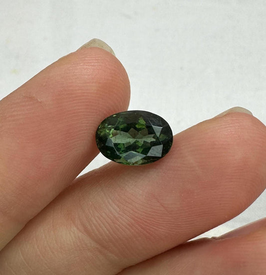 10x7mm Green Apatite 2.67 carat Oval Cut, Faceted Loose Gemstone,