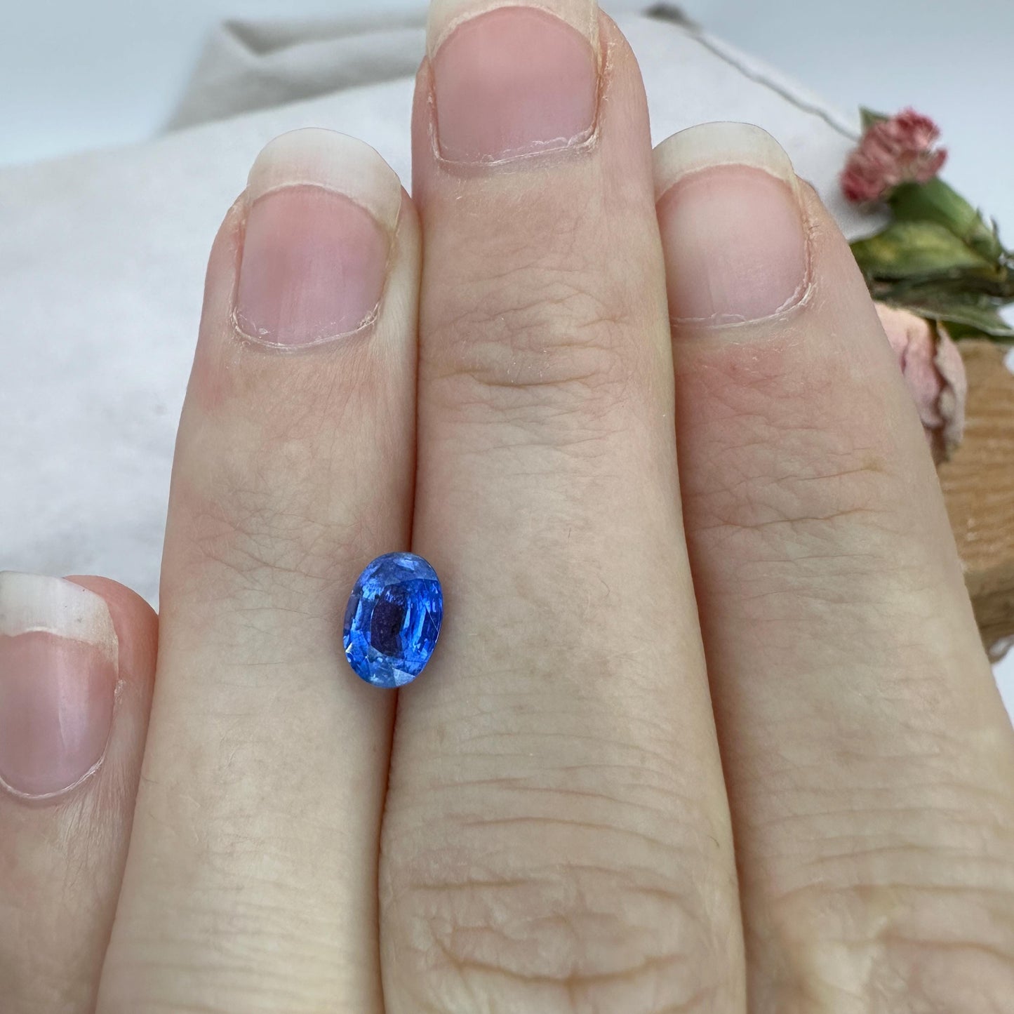 7x5mm Blue Kyanite 1 Carat Oval Cut, Faceted Loose