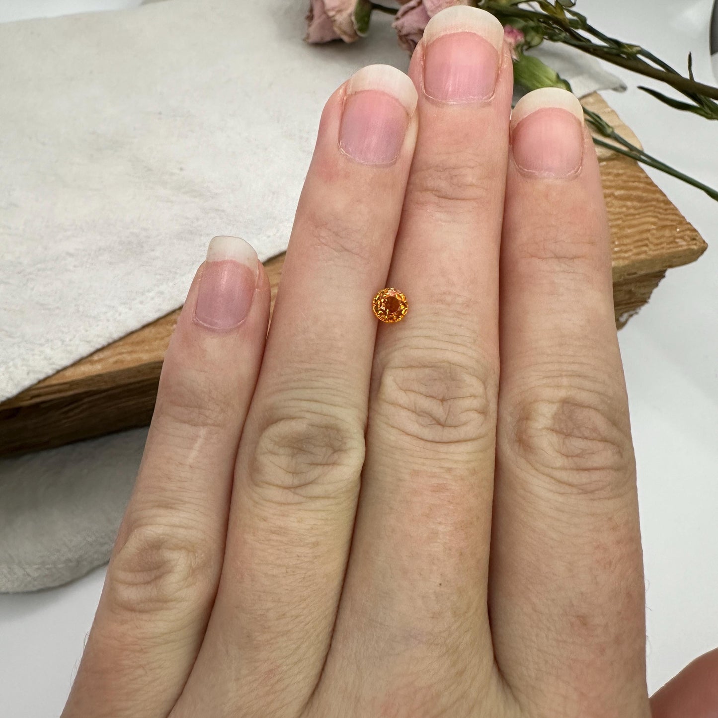 0.65 Carat Spessartite Garnet 4.5mm Round Cut, Faceted Loose Orange Garnet