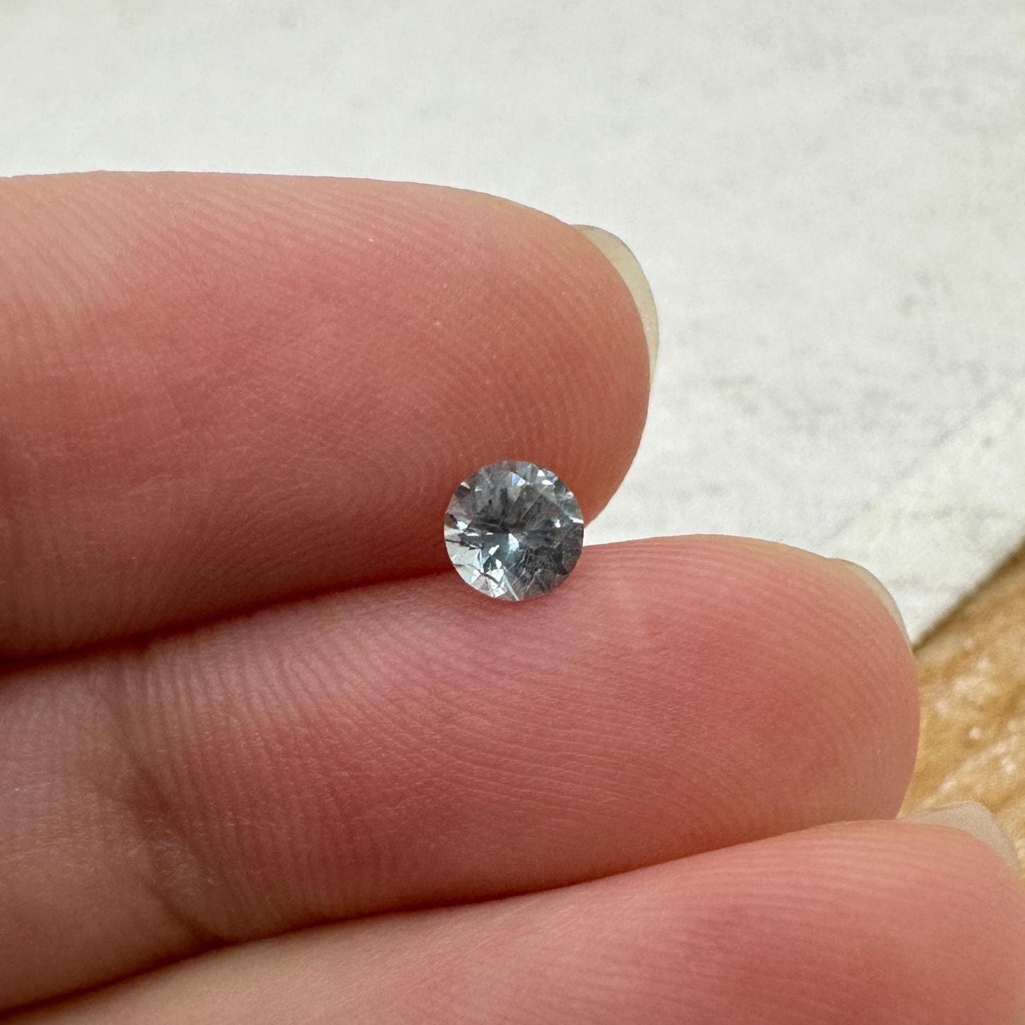 0.41 Carat Light Blue Montana Sapphire 4.35mm Round Cut, Natural Unheated Faceted Loose