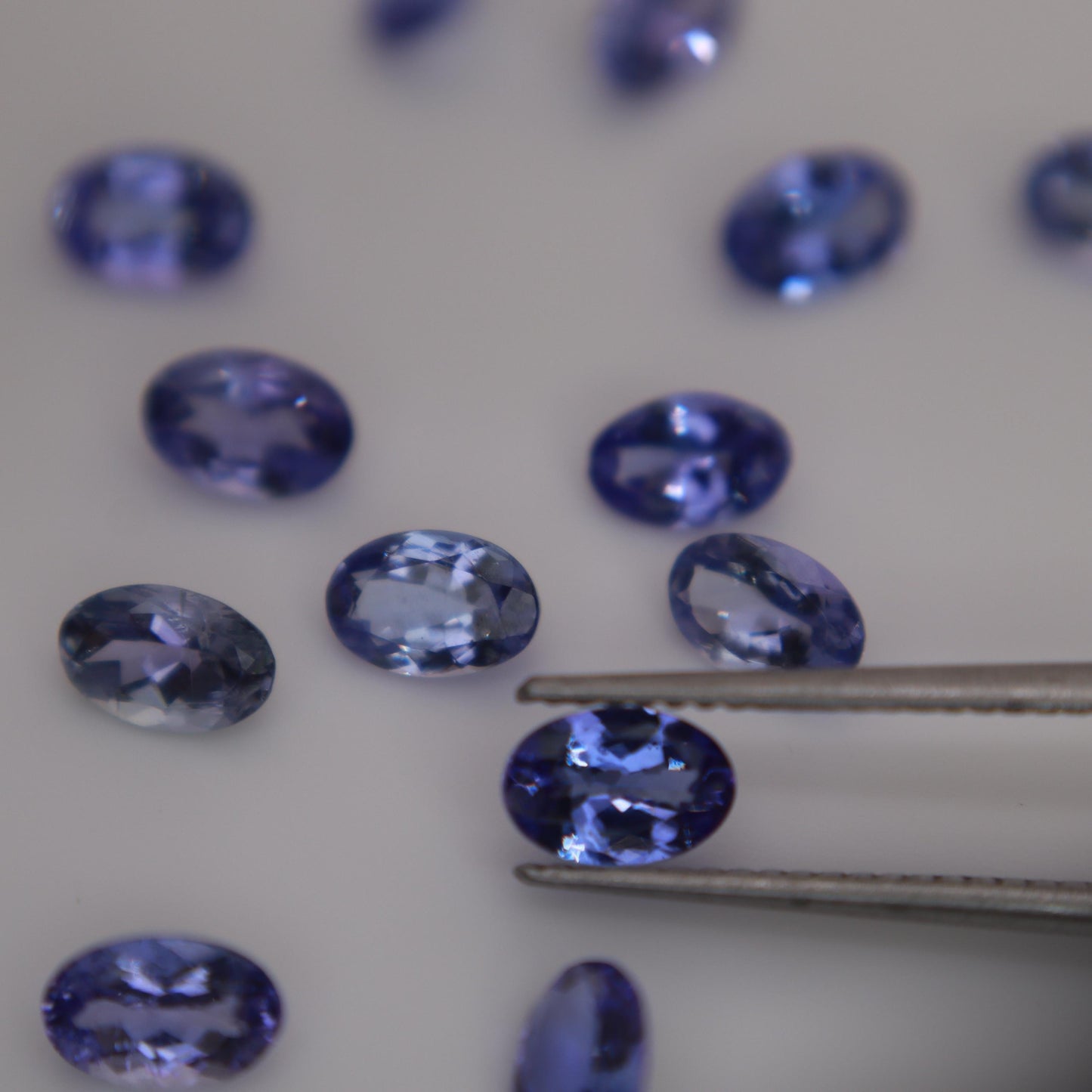 One 6x4mm Tanzanite Oval Cut, Faceted Loose Violet Gemstone, Natural Tanzanite, Zoisite