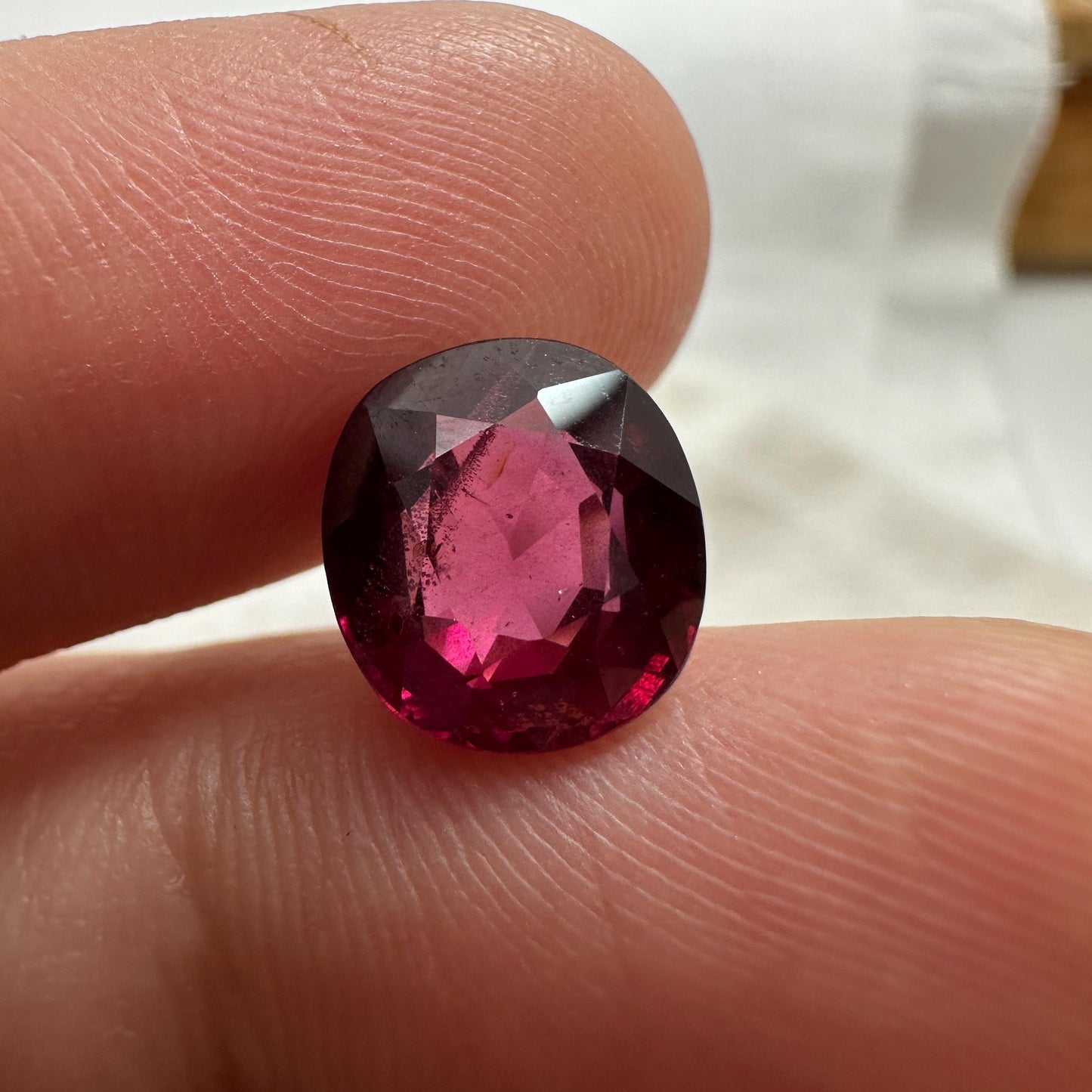 3.99 carat Natural Rhodolite Garnet, 9.7x8.9mm Purple Pink Garnet, Faceted Oval Cut Raspberry Garnet
