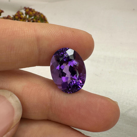 16x12mm Oval Purple Amethyst 9.85 Carat Natural Faceted Loose Gem