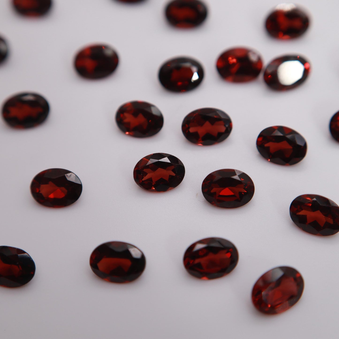 One Red Garnet 8x6mm Oval Cut, Faceted Loose Gemstone