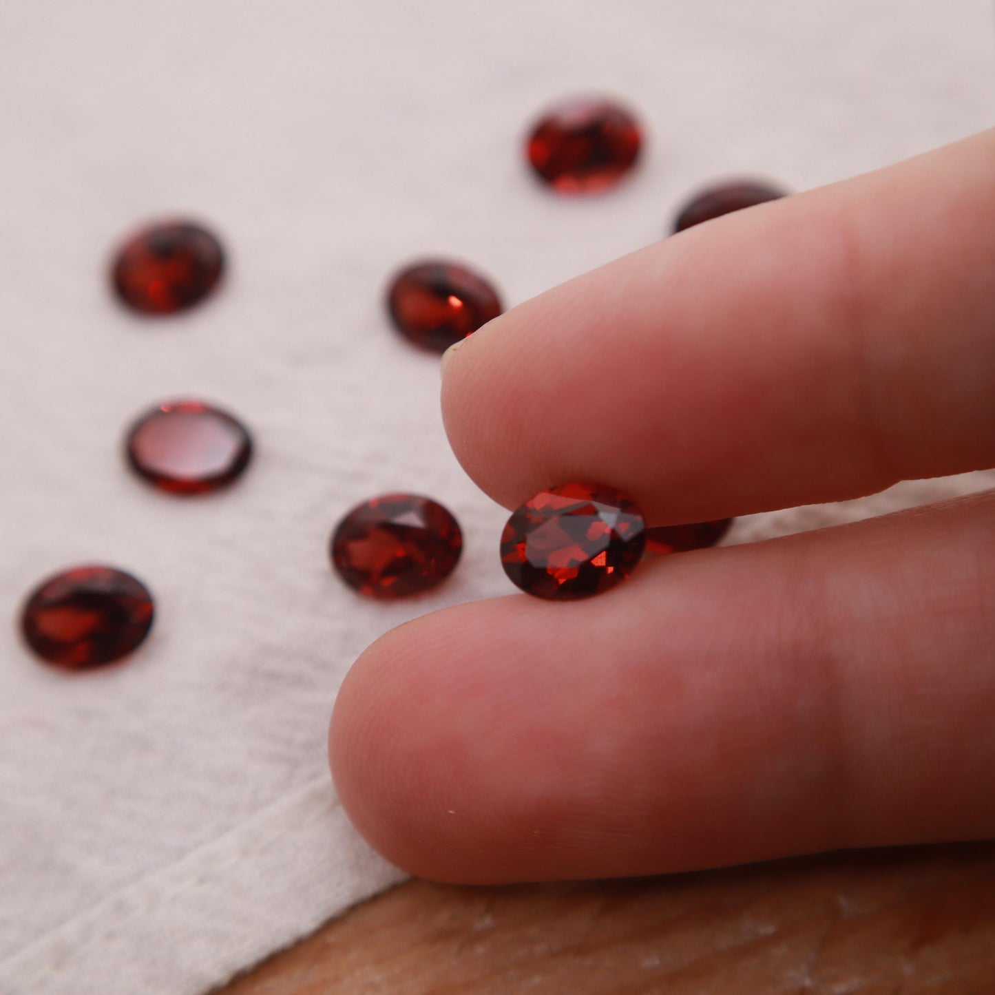One Red Garnet 8x6mm Oval Cut, Faceted Loose Gemstone