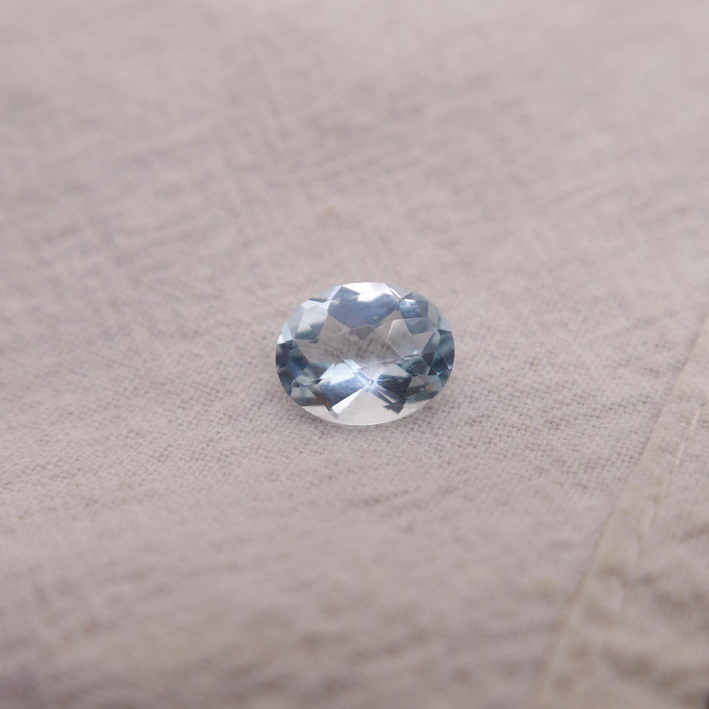 10x8mm Natural Light Blue Aquamarine 2.17 carat, Oval cut Loose Faceted Gemstone