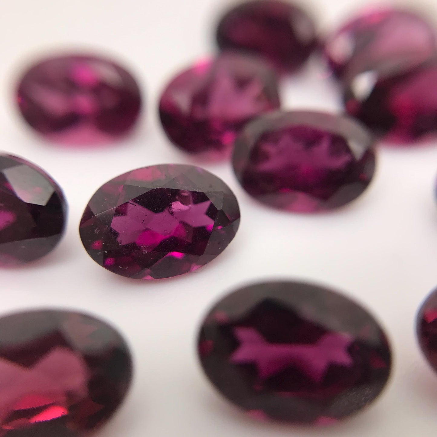 One 7x5mm Purple Garnet Oval Cut, Faceted Loose Gemstone, 1 carat