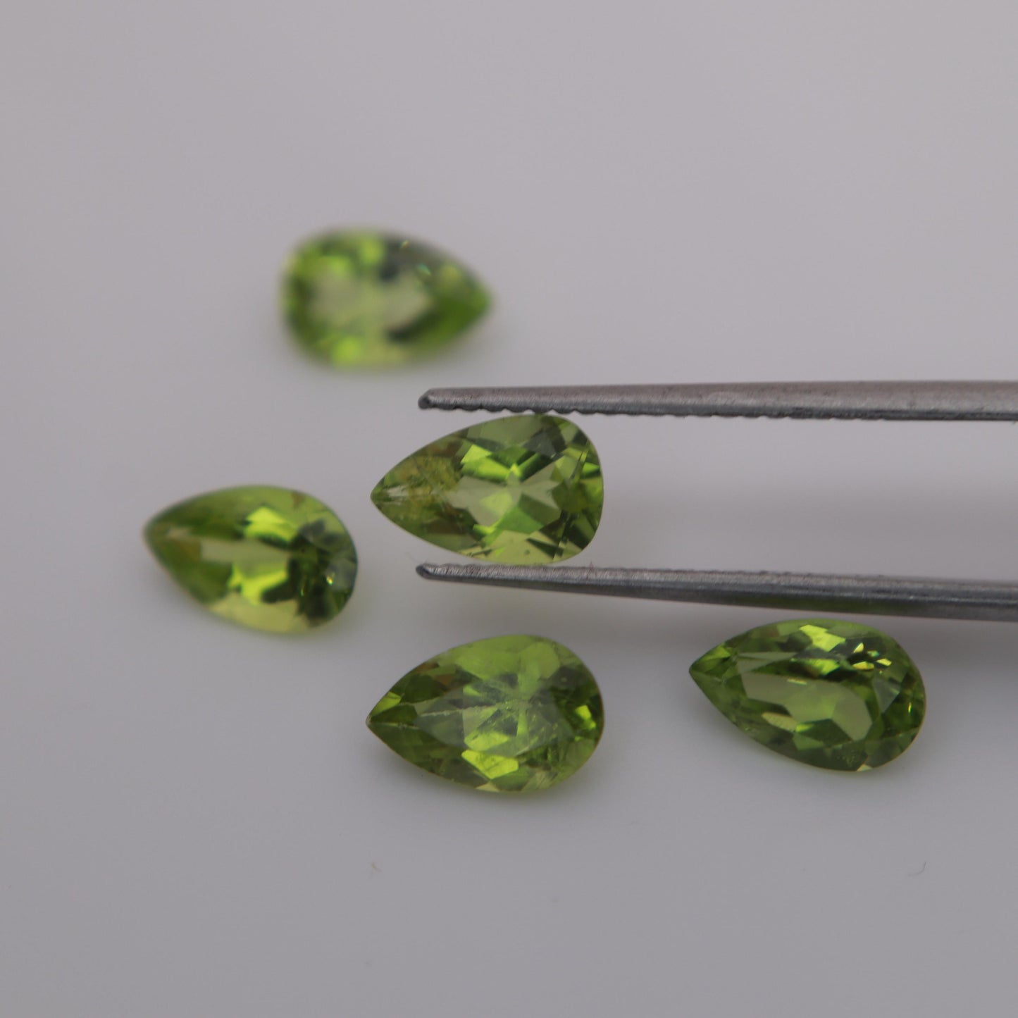 One 8x5mm Peridot Pear Cut, Faceted Loose Green Peridot, 1 Carat