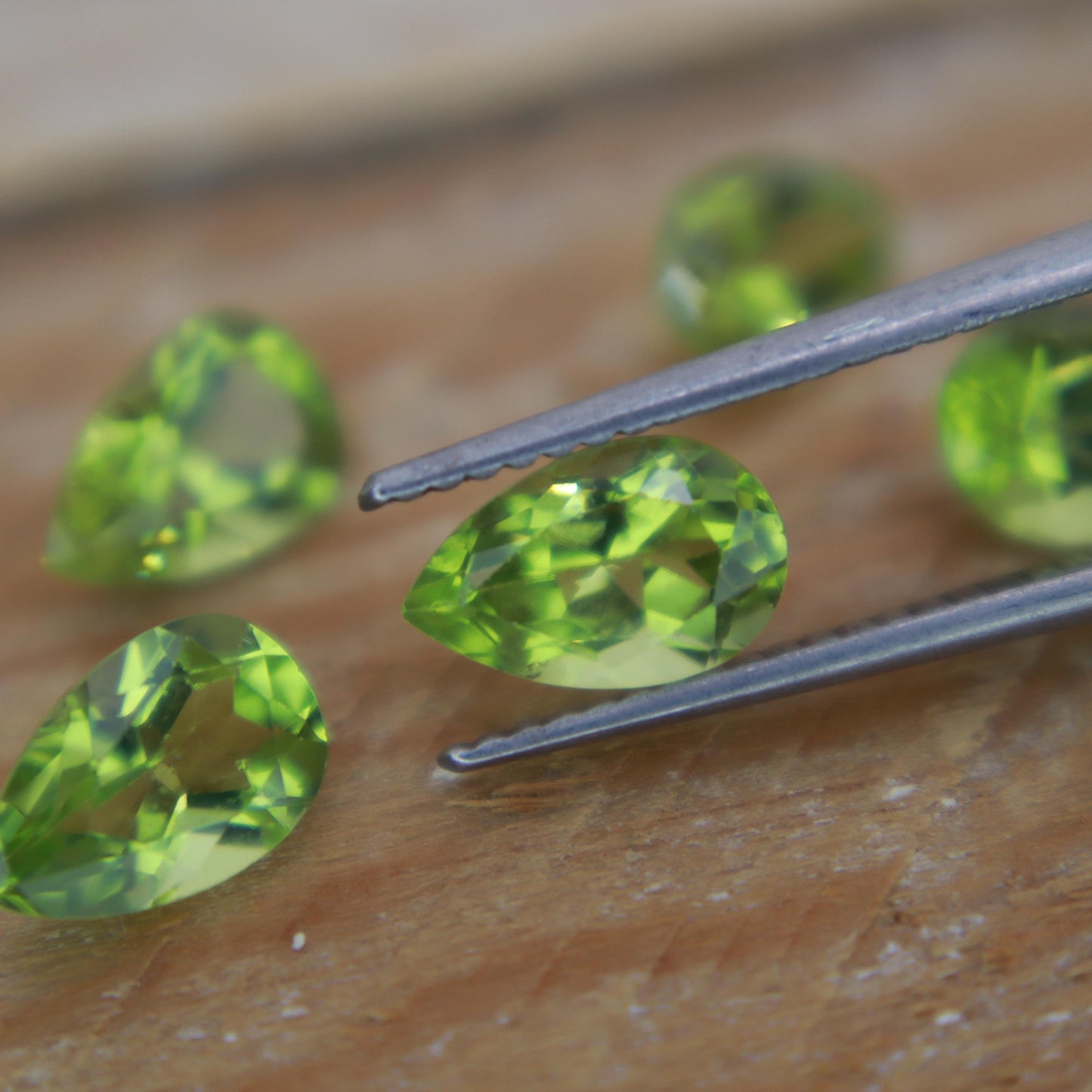 One 8x5mm Peridot Pear Cut, Faceted Loose Green Peridot, 1 Carat