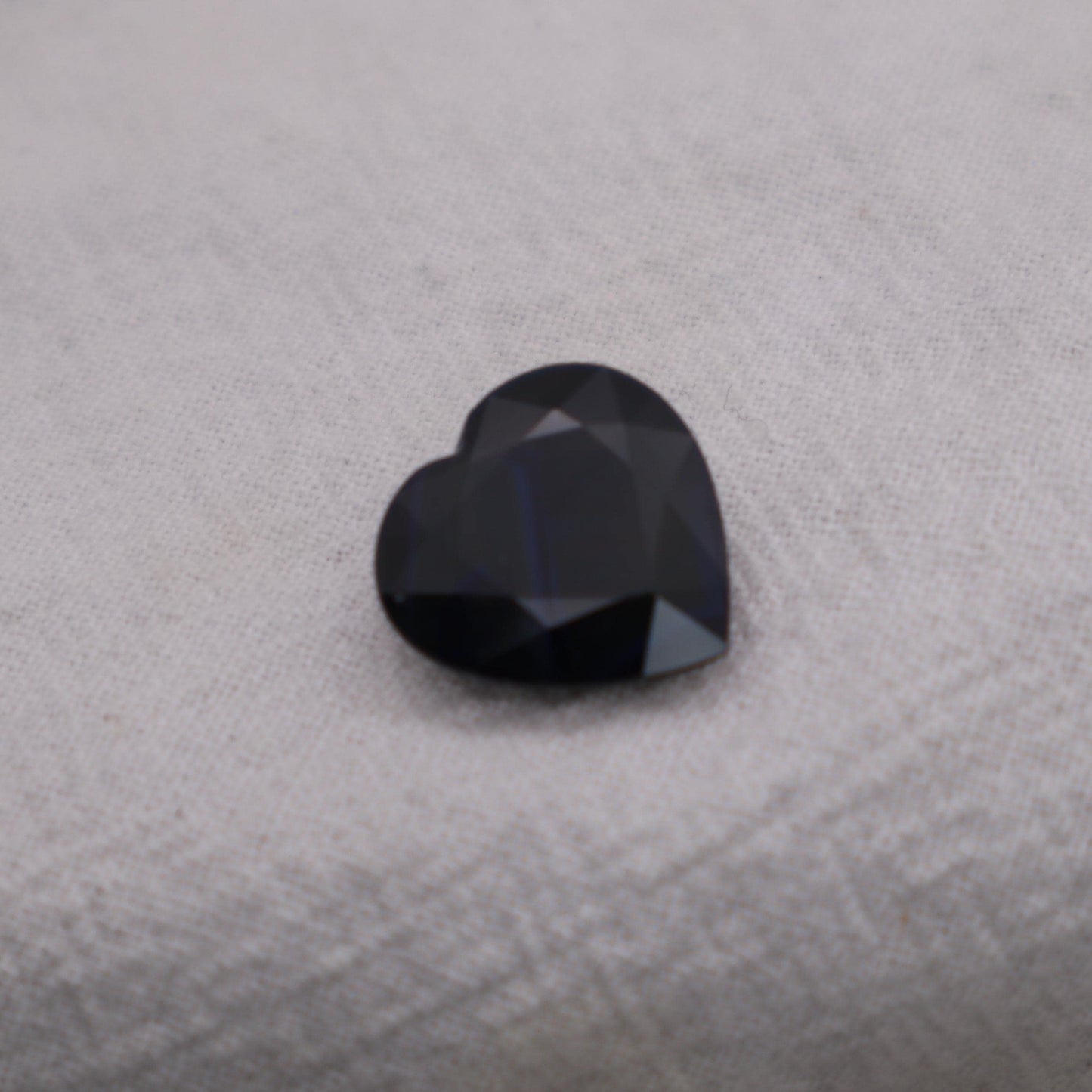 8.31 carat Natural Dark Sapphire 13.3x13.4mm, Heart Cut Gem Faceted Loose Large Dark Blue-Black Sapphire