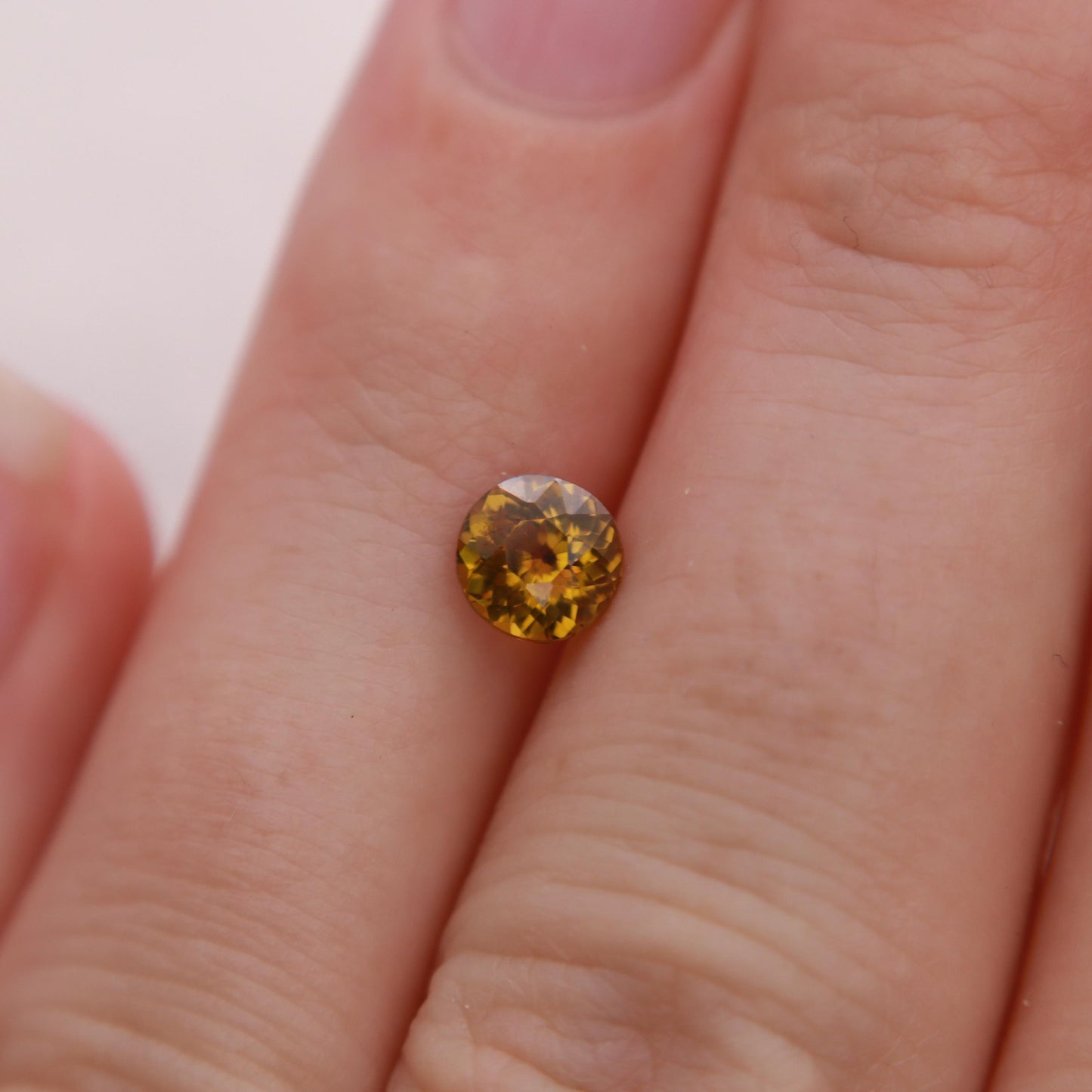 5.3mm Natural Golden Grossular Garnet 0.71 carat Round Faceted Loose Gem, Yellow-Orange Mali Garnet