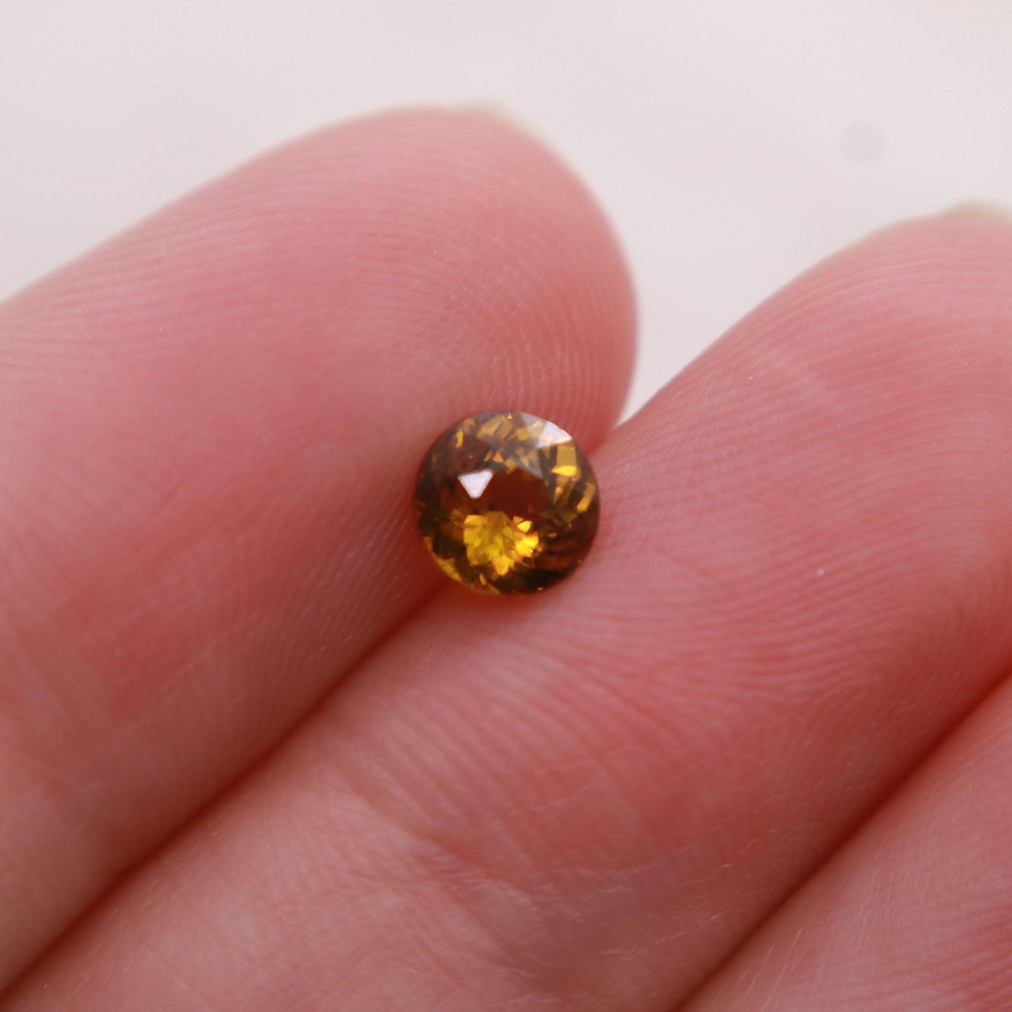5.3mm Natural Golden Grossular Garnet 0.71 carat Round Faceted Loose Gem, Yellow-Orange Mali Garnet