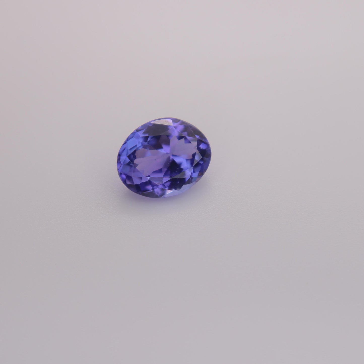 2.64 carat Tanzanite 9.7x8mm Oval Cut, Bluish Violet Faceted Loose Gemstone