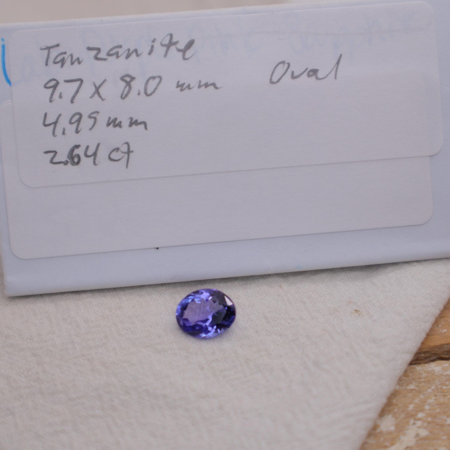 2.64 carat Tanzanite 9.7x8mm Oval Cut, Bluish Violet Faceted Loose Gemstone