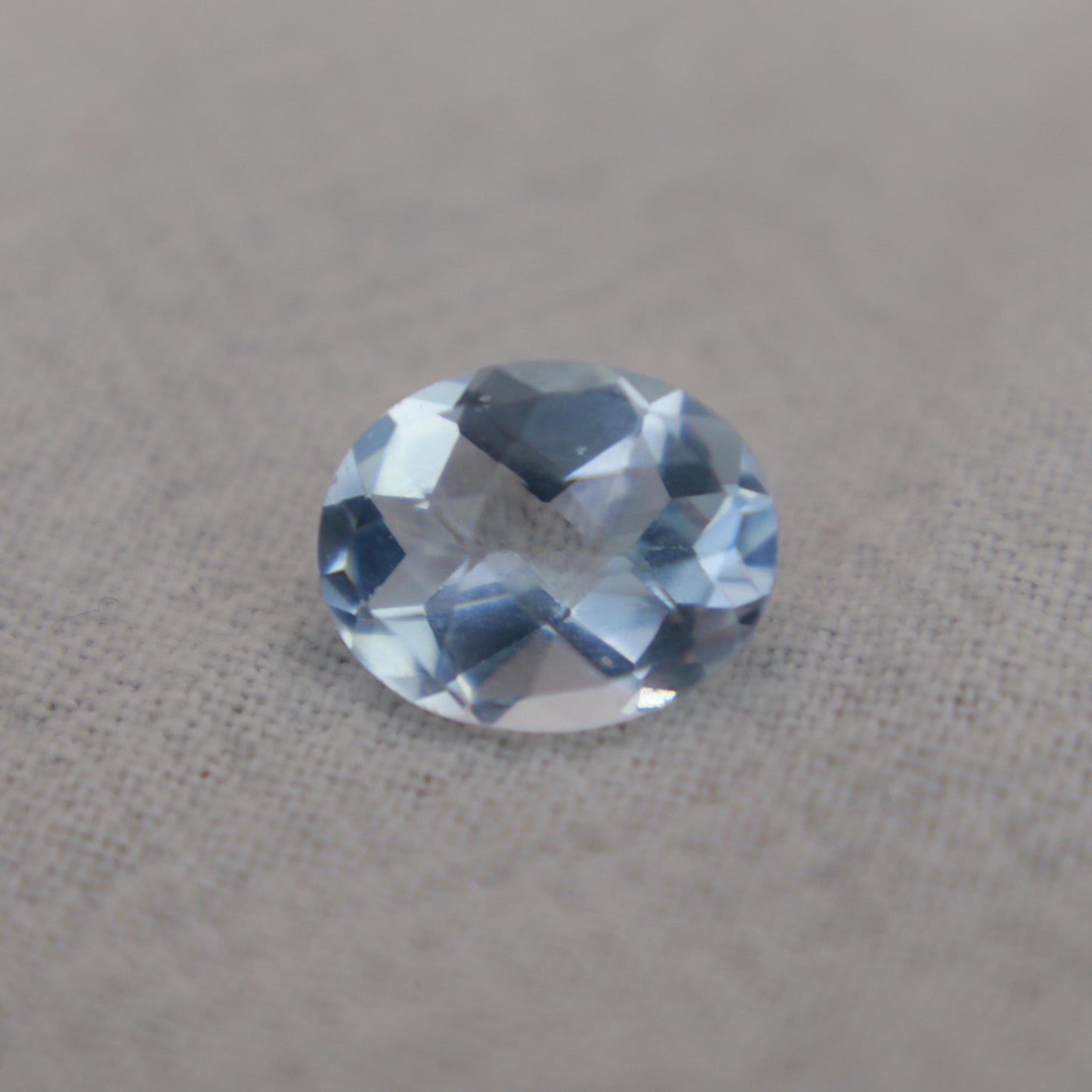 10x8mm Natural Light Blue Aquamarine 2.17 carat, Oval cut Loose Faceted Gemstone