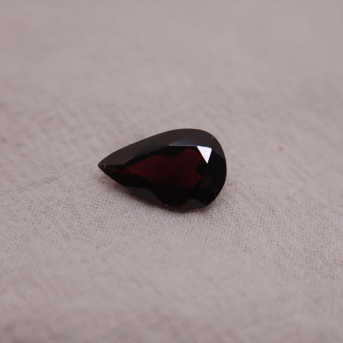 5.52 carat Dark Purple Red Garnet, 15x9.6mm Pear cut, Deep Rhodolite