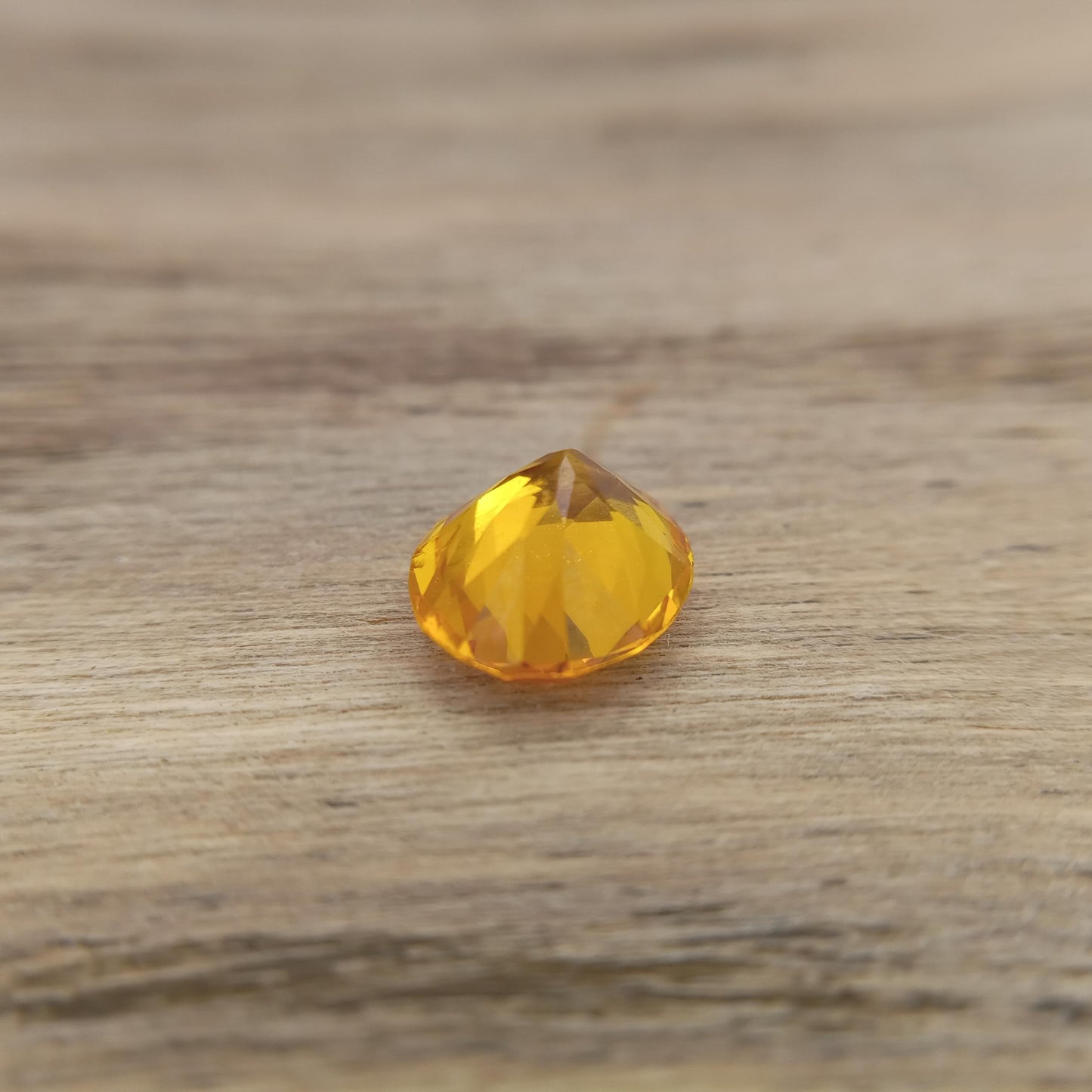 10.1x8.1mm Orangey Yellow Lab Sapphire 3.22 Carat Oval Cut, Faceted Loose Synthetic Corundum