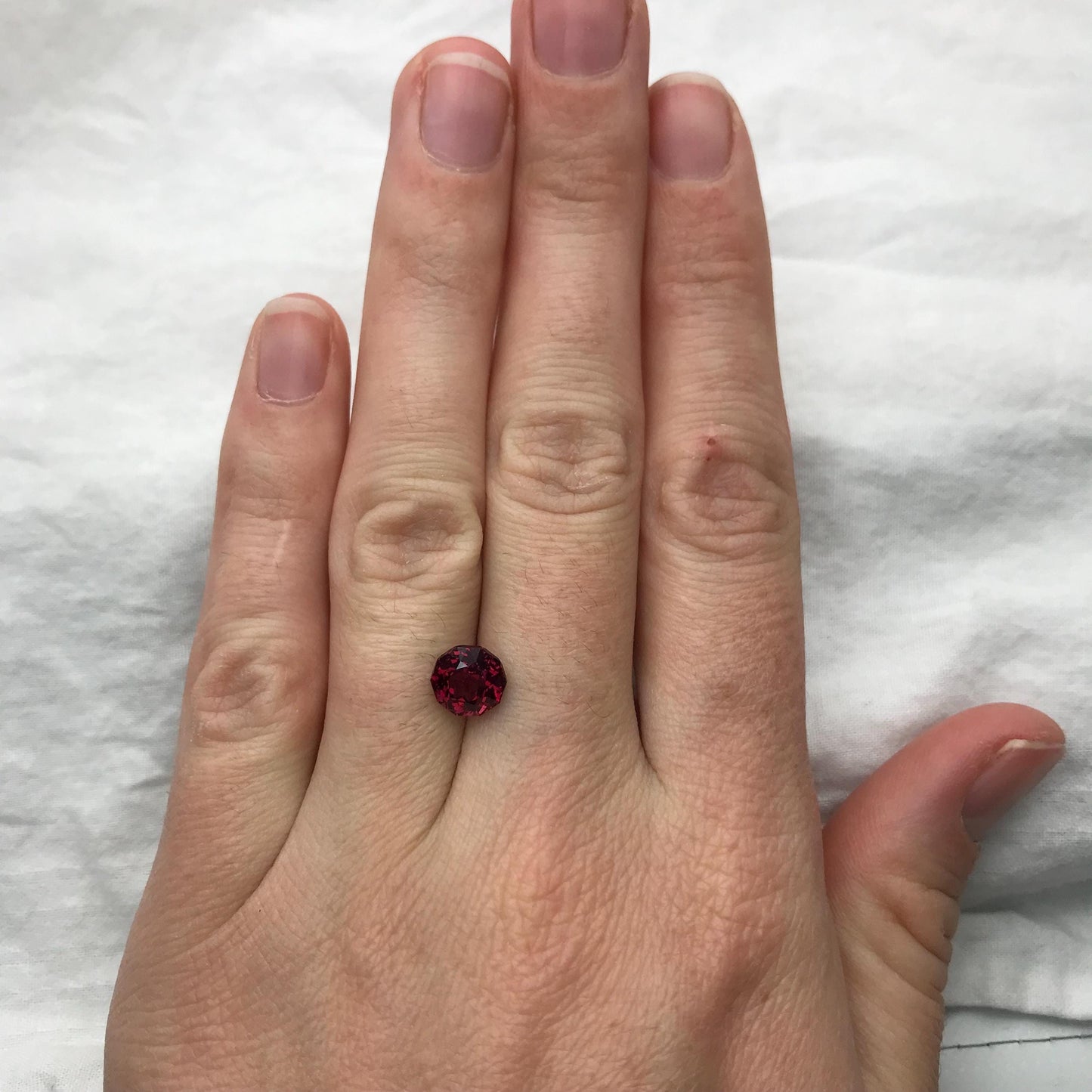 Pretty Rhodolite Garnet 2.39 Carat 7.5mm roun Octagon Cut, Facet Loose  Garnet